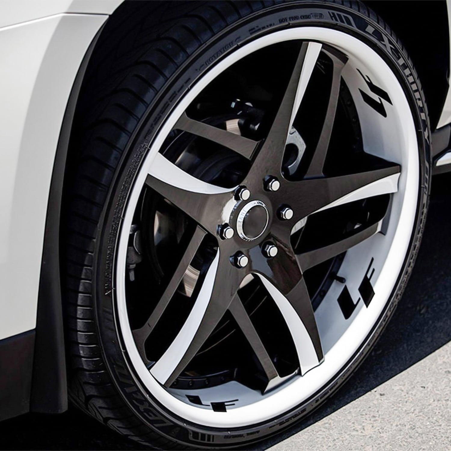 Lexani LX-Thirty All Season 265/35ZR22 102W XL Passenger Tire