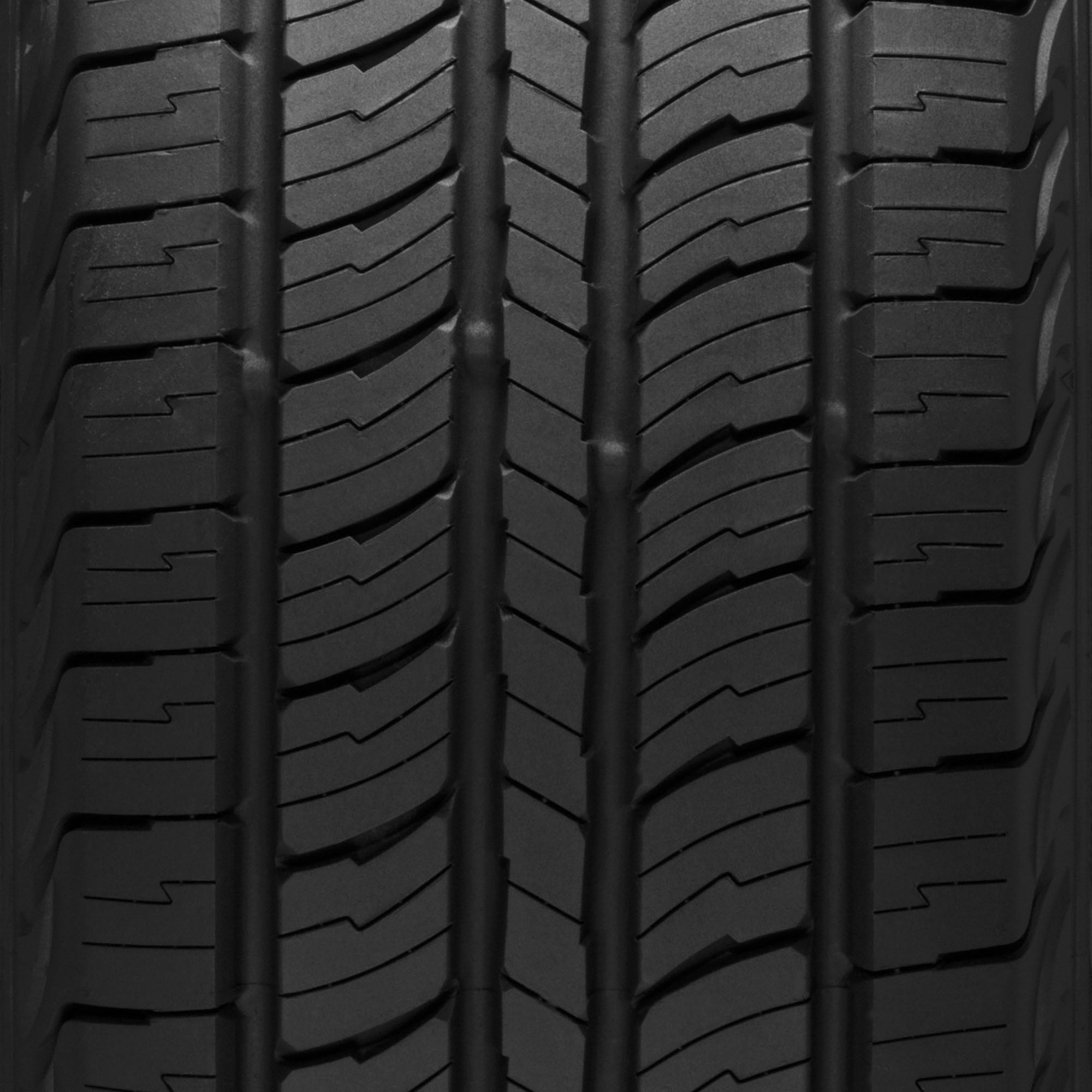 Kumho Tire Kumho Road Venture APT KL51 Highway 265/70R15 112T Light Truck Tire