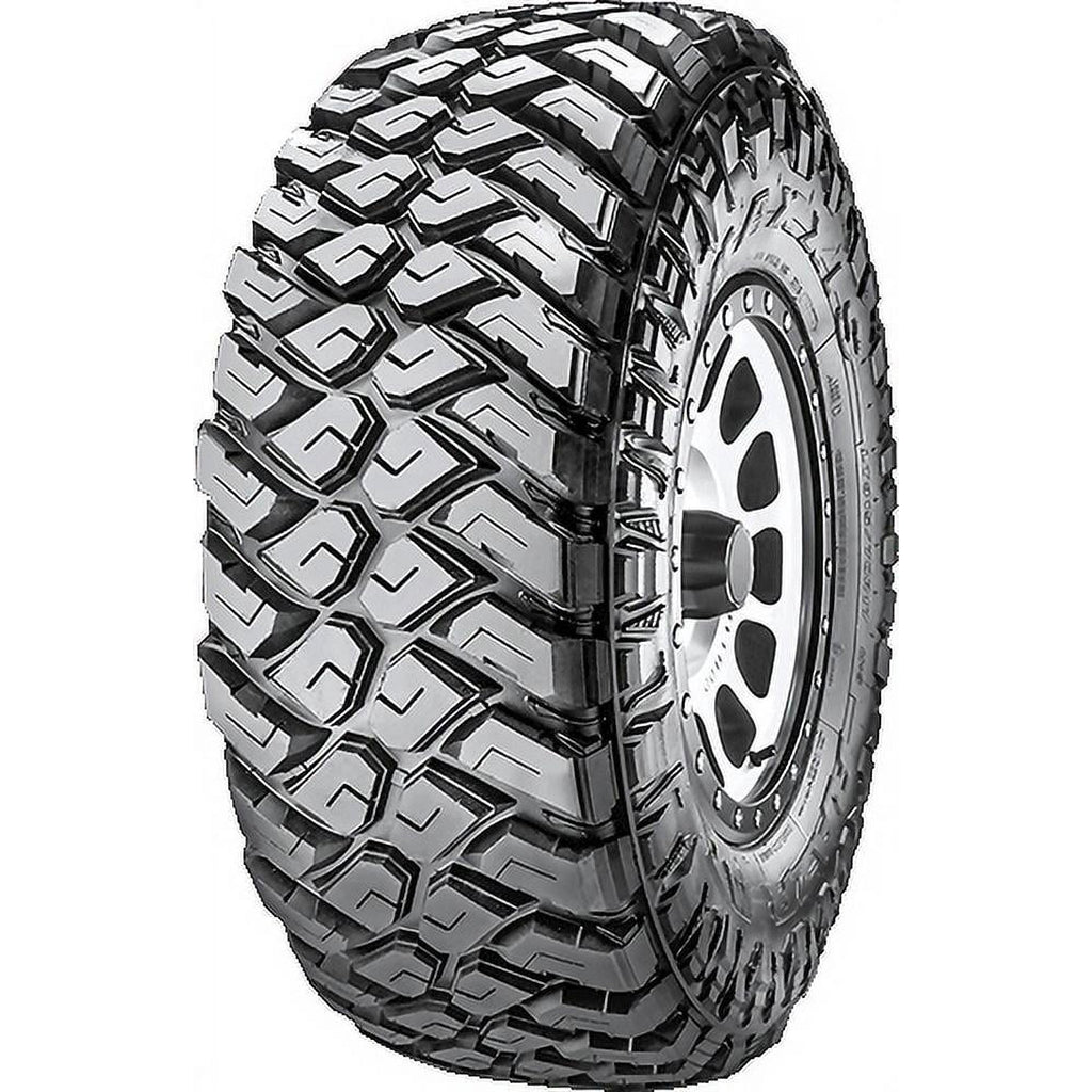 Maxxis Razr MT-772 Mud Terrain LT40X13.50R17 121Q C Light Truck Tire