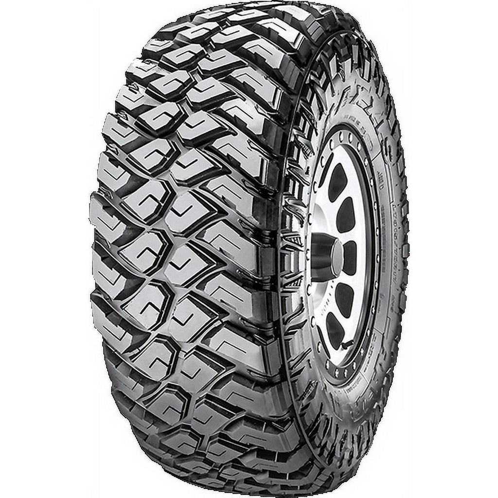 Maxxis Razr MT-772 Mud Terrain LT40X13.50R17 121Q C Light Truck Tire