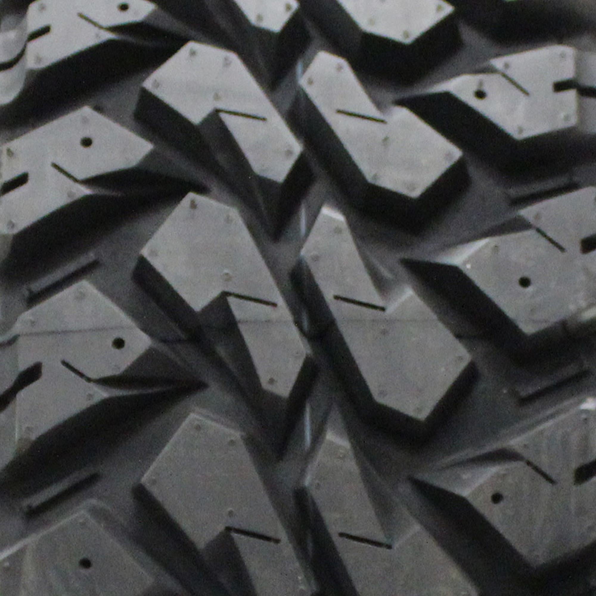 Maxxis MT-764 Buckshot Mudder II Mud Terrain LT275/65R18 120Q E Light Truck Tire