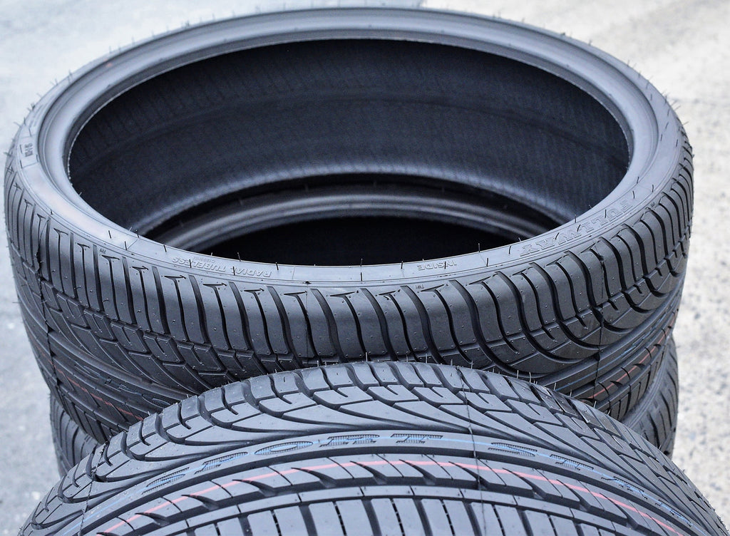 Fullway HP108 305/35R24 112V XL Performance a/s All Season Tire