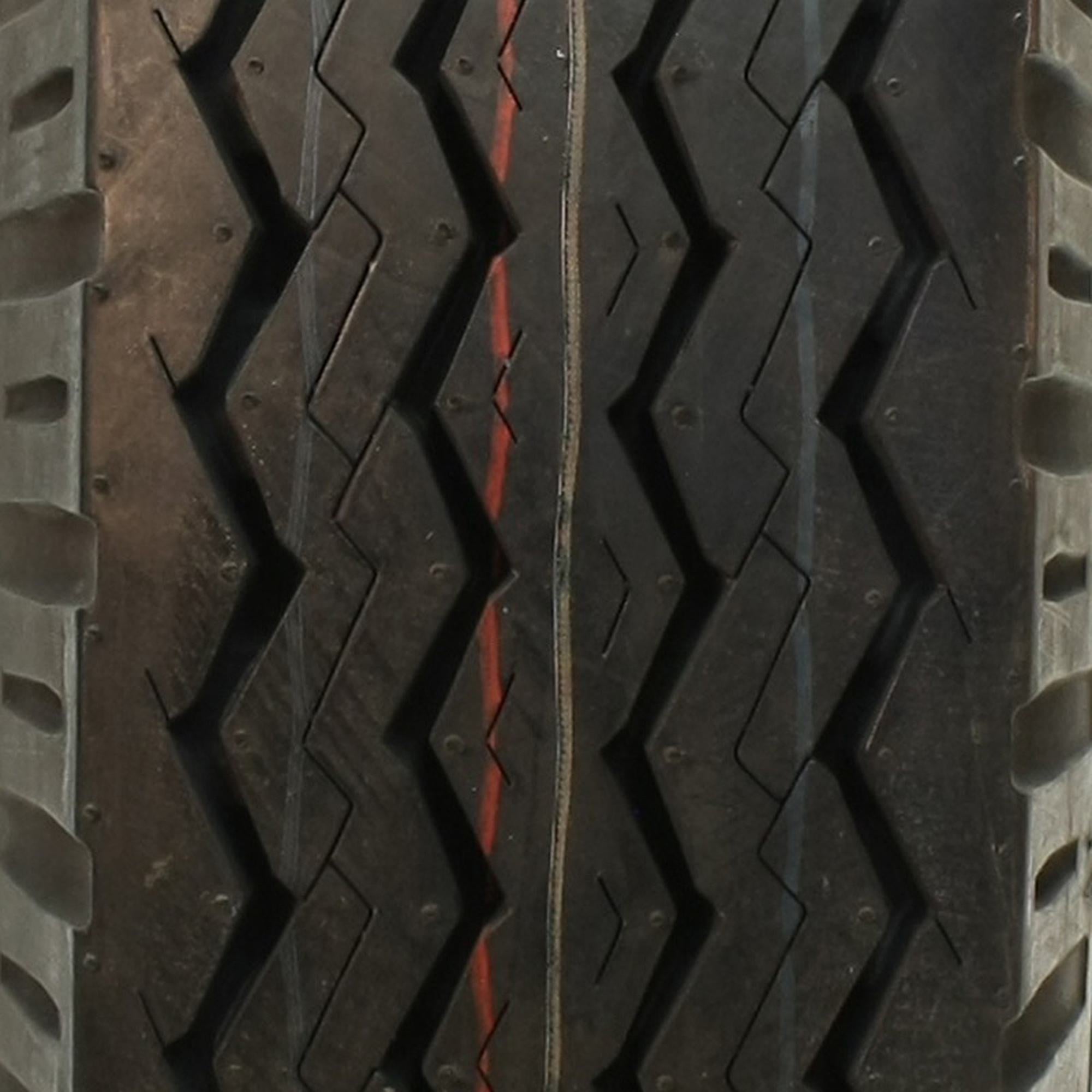 Deestone D902 10-15 142/137L J Trailer Tire