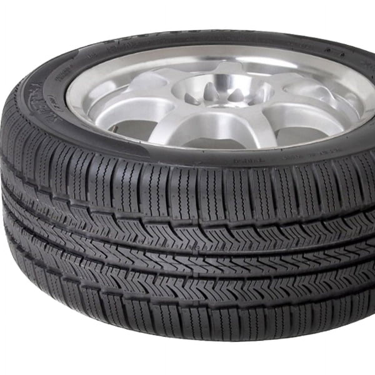 Supermax TM-1 235/75R15 105 T Tire