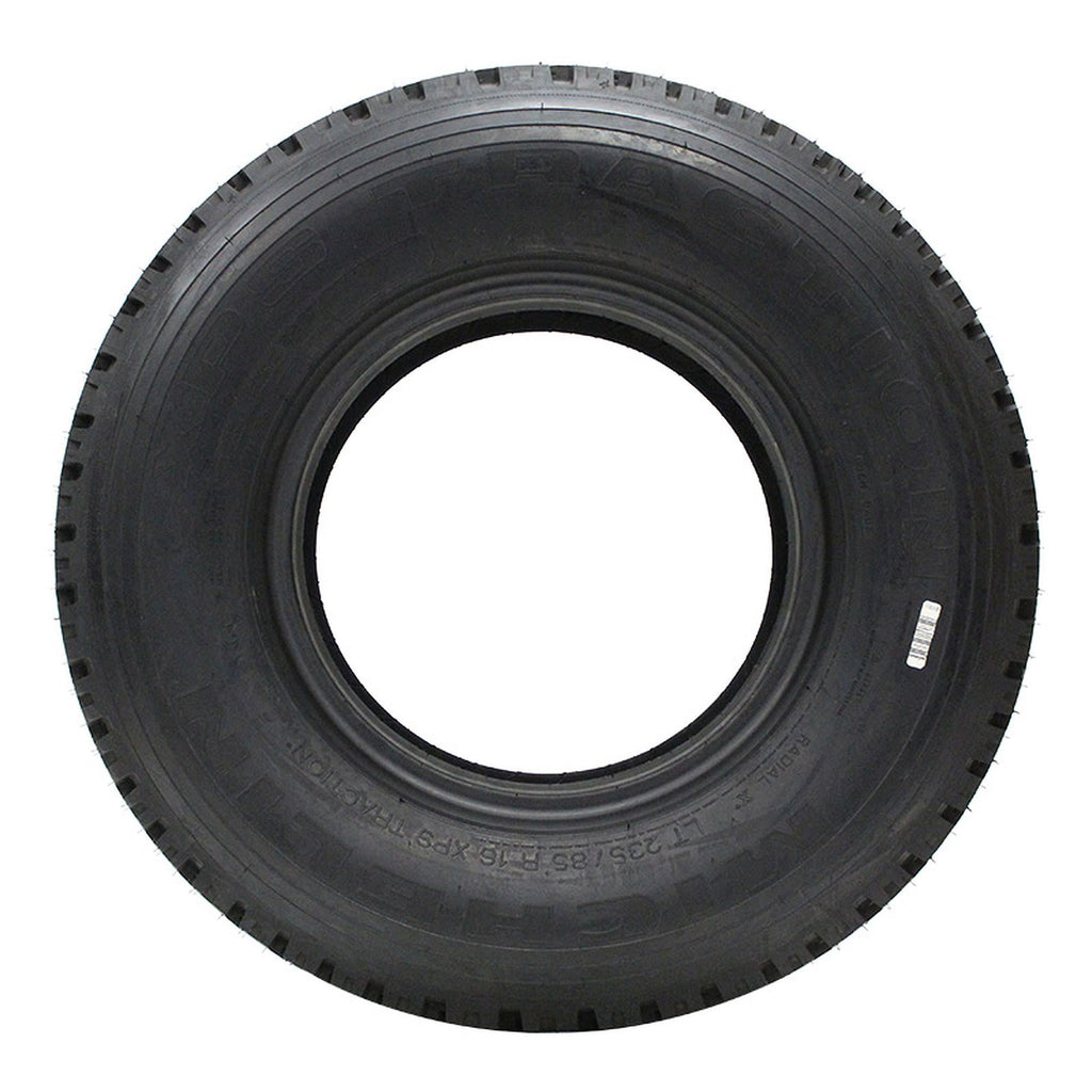 Michelin XPS Traction 215/85R16 115 Q Tire