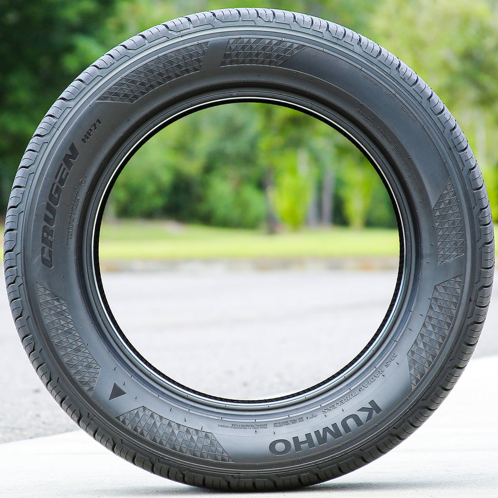 Kumho Tire Kumho Crugen HP71 All Season 255/55R18 109V XL SUV/Crossover Tire