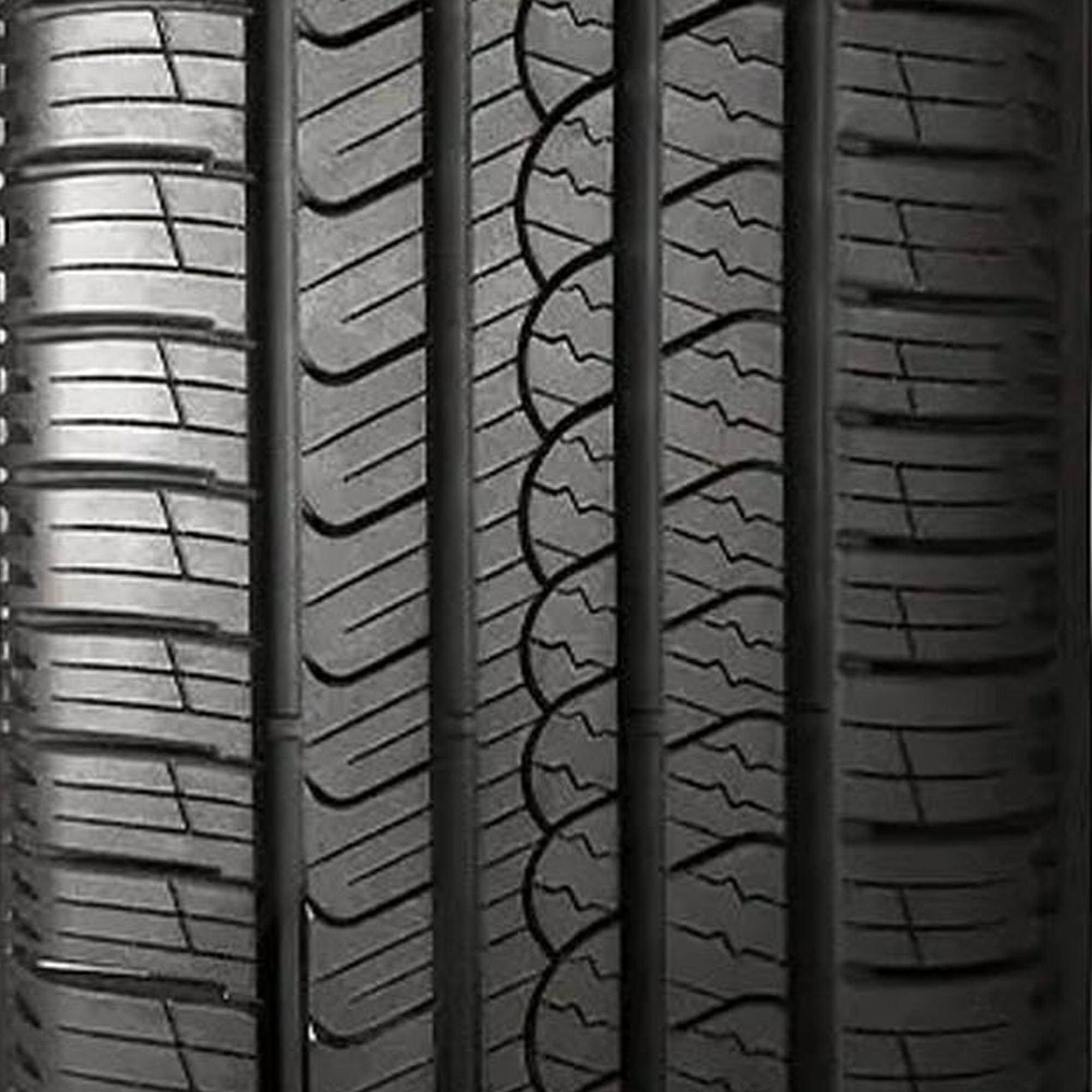 Pirelli P7 All Season Plus 3 All Season 245/45R20 99V Passenger Tire