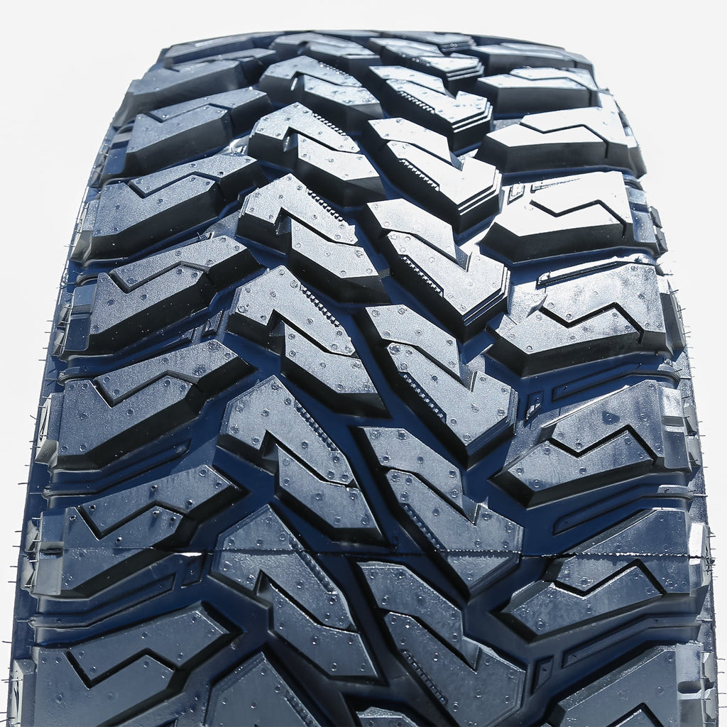 Venom Power Terra Hunter M/T LT 305/60R18 Load E 10 Ply MT Mud Tire