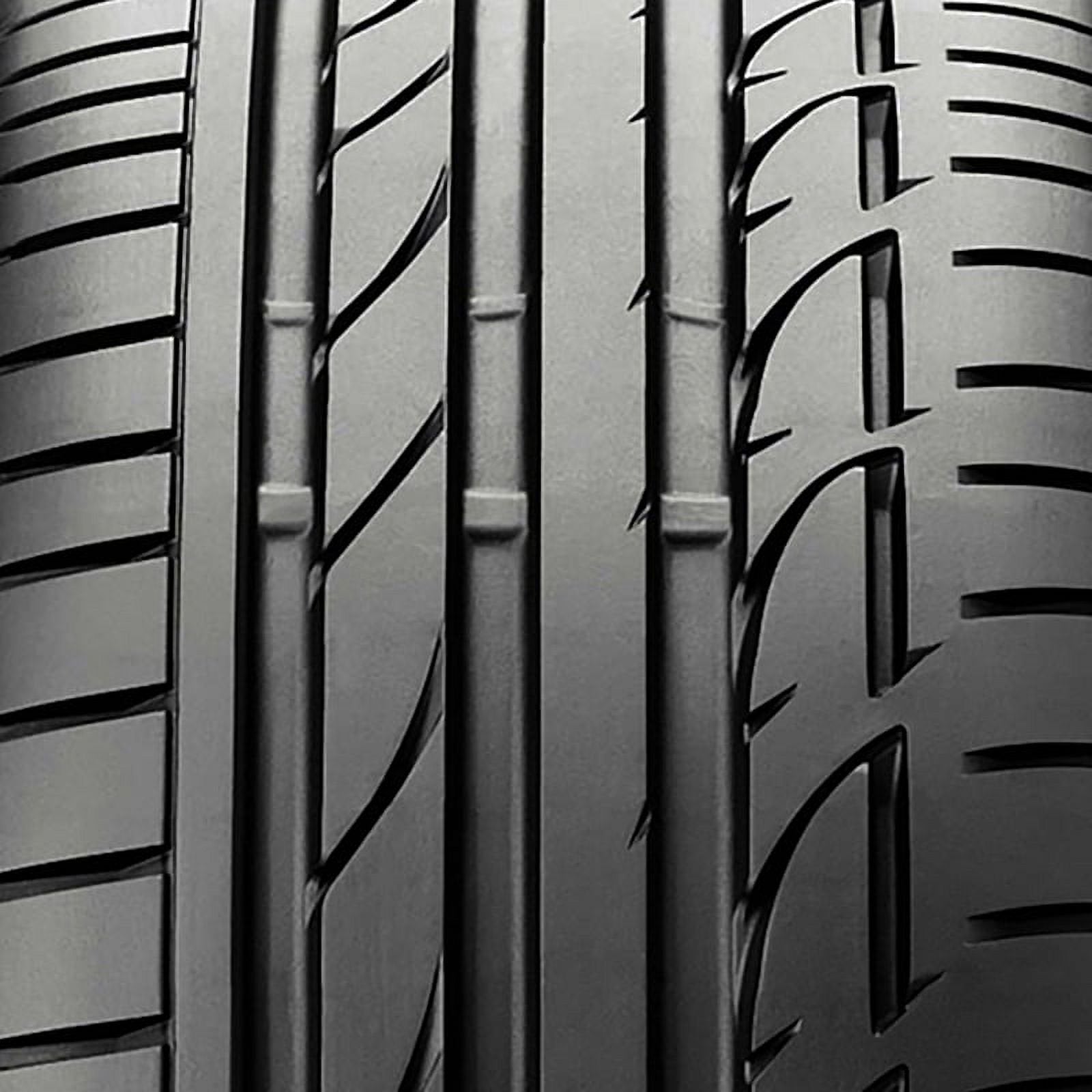 Bridgestone Potenza S001 RFT 255/40R18 99Y XL High Performance Tire Fits: 2011-20 Mercedes-Benz SL550 Base, 2004-06 Mercedes-Benz SL500 Base