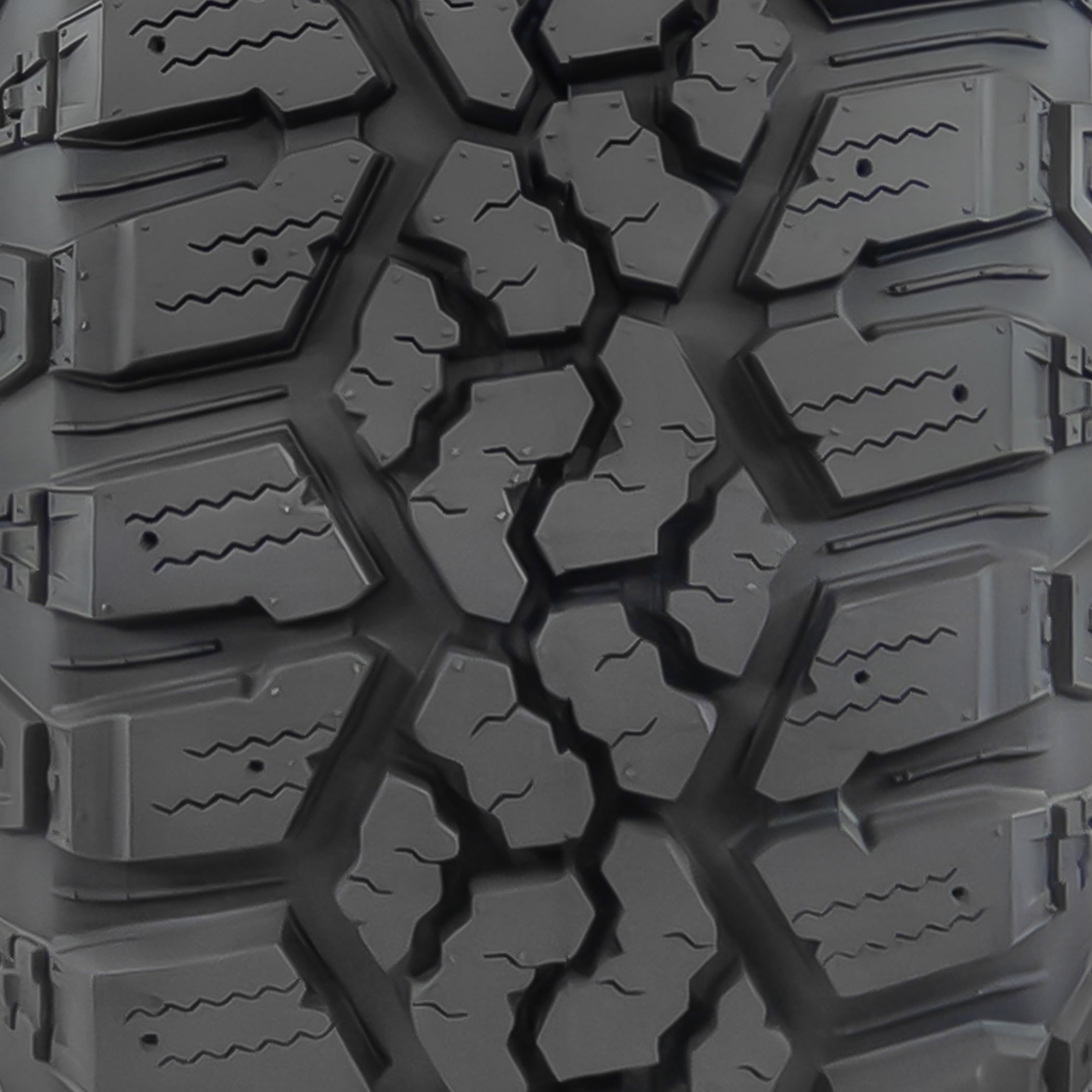Kanati Tires Kanati Trail Hog All Terrain LT305/70R18 126/123Q E Light Truck Tire