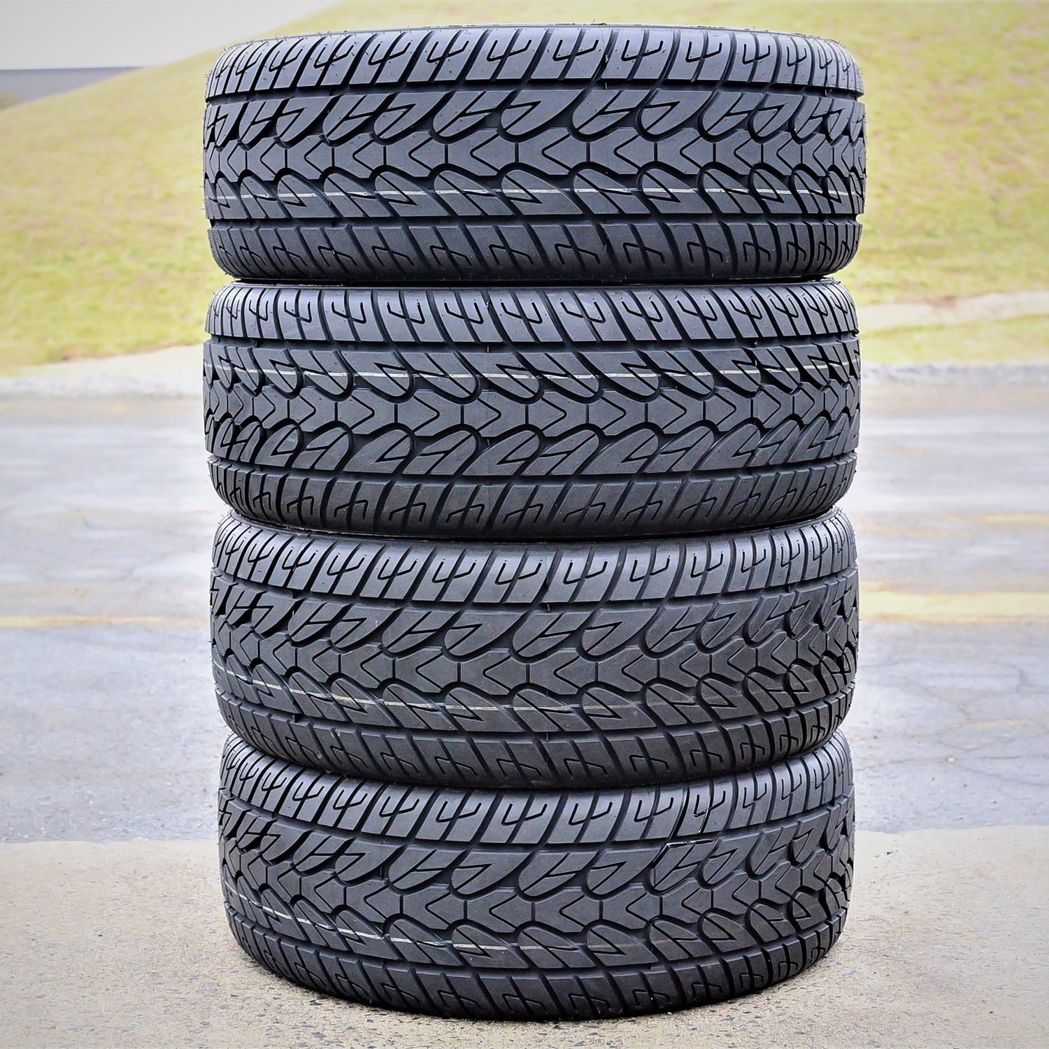 Fullway HS266 305/40R22 114V XL Performance a/s All Season Tire