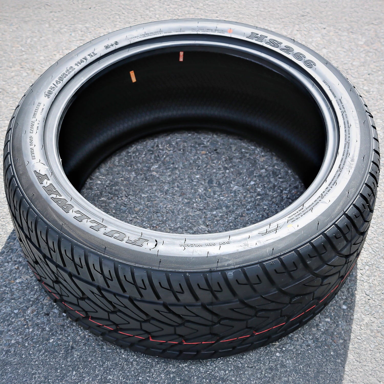 Fullway HS266 305/40R22 114V XL Performance a/s All Season Tire