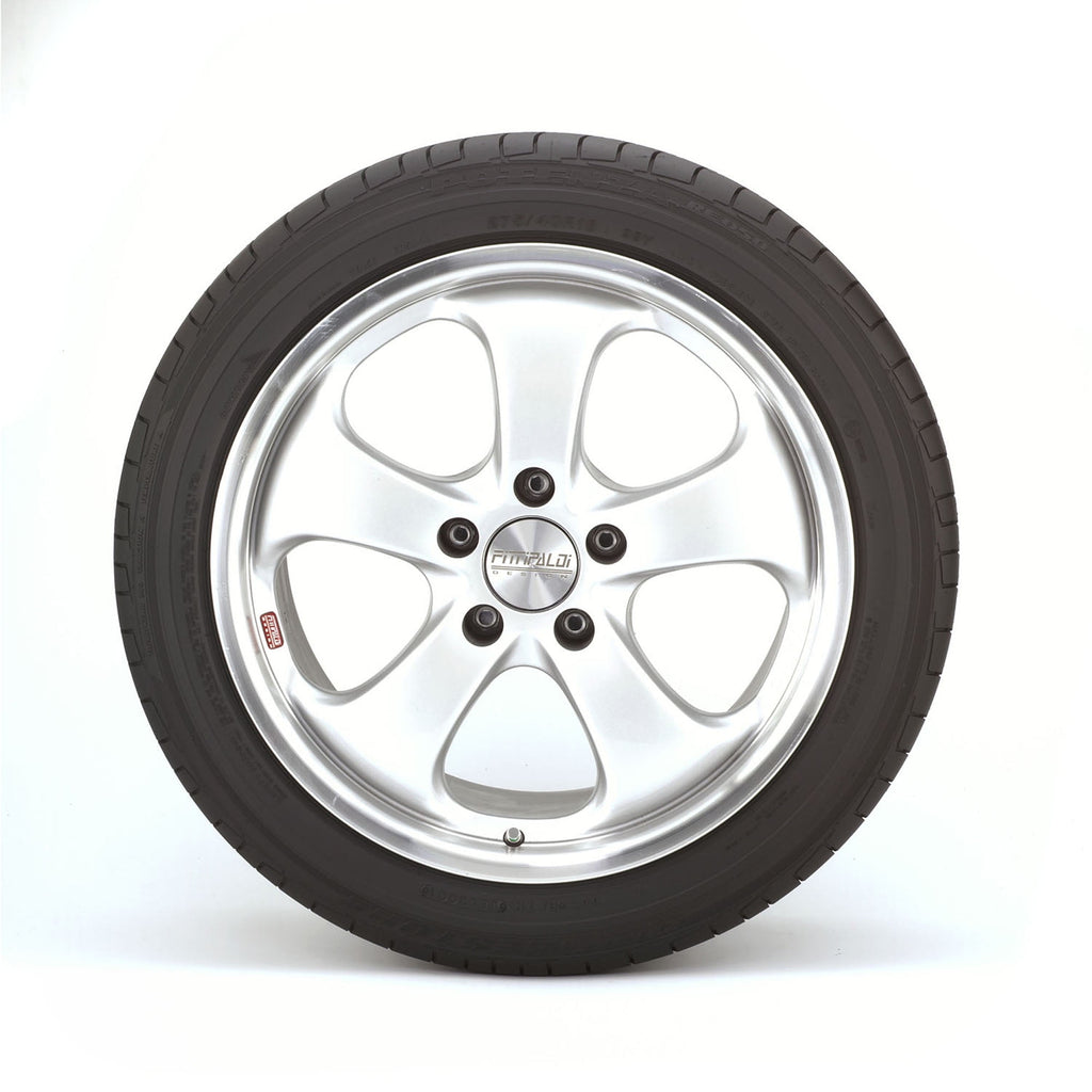 Bridgestone Potenza RE050A UHP Summer 235/40R19 96Y XL Passenger Tire