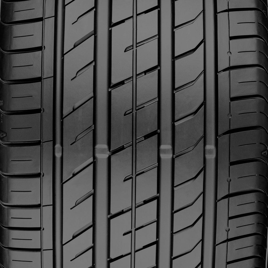 Nexen N'Fera SU1 UHP 255/40R17 94W Passenger Tire