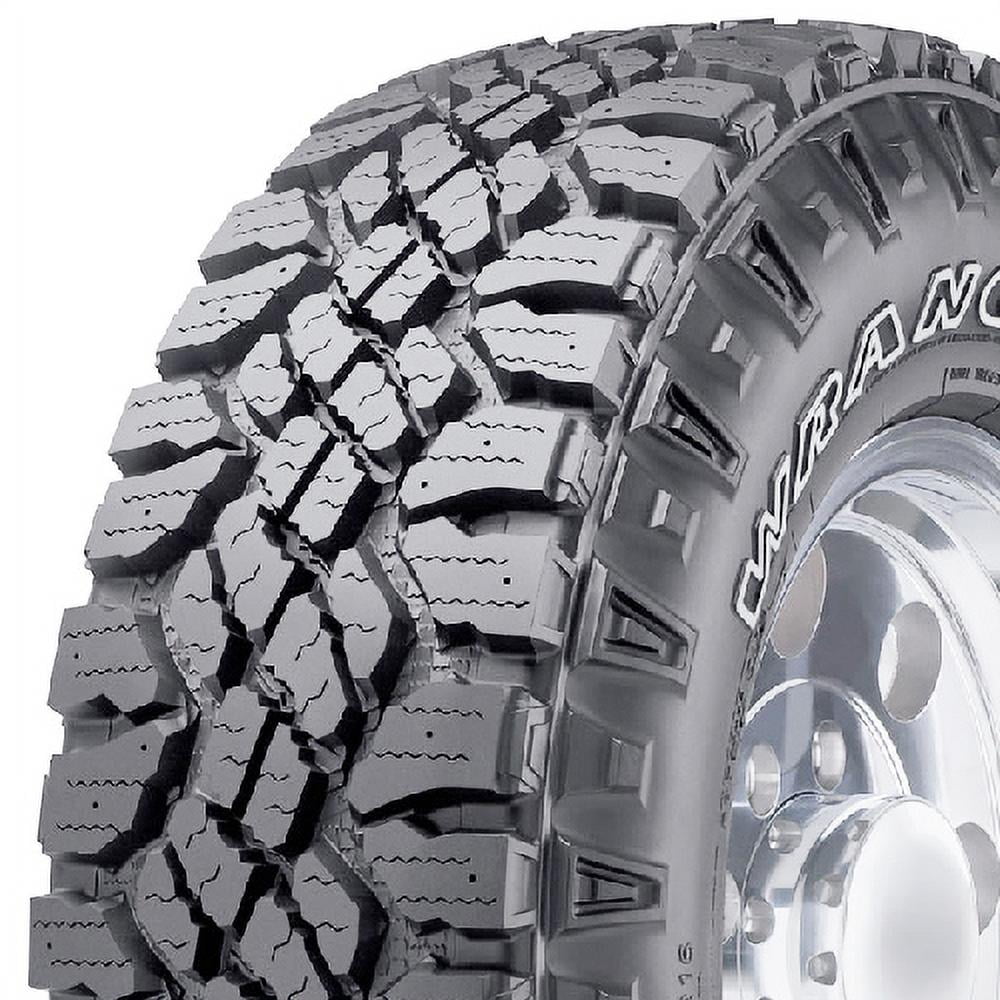 Goodyear Wrangler DuraTrac Rugged Terrain 265/65R18 114S Light Truck Tire