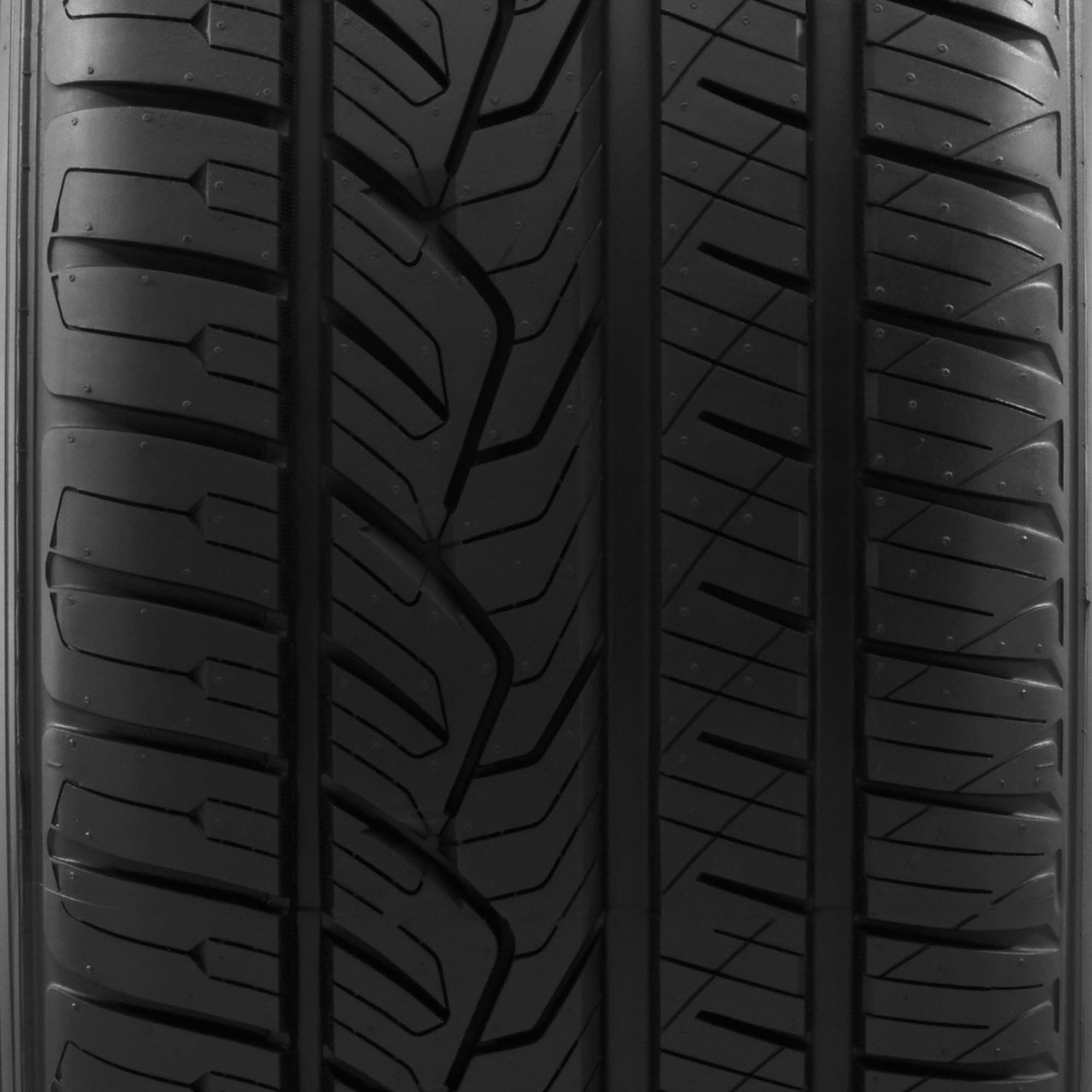 Nitto NT421Q All Season 235/55ZR20 105W XL Passenger Tire