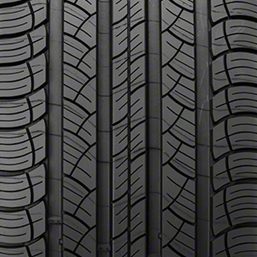 Michelin Pilot Sport A/S Plus 255/40R20 101 V Tire Fits: 2022-23 Volkswagen Tiguan Highline R-Line, 2017-18 Volkswagen Tiguan Highline