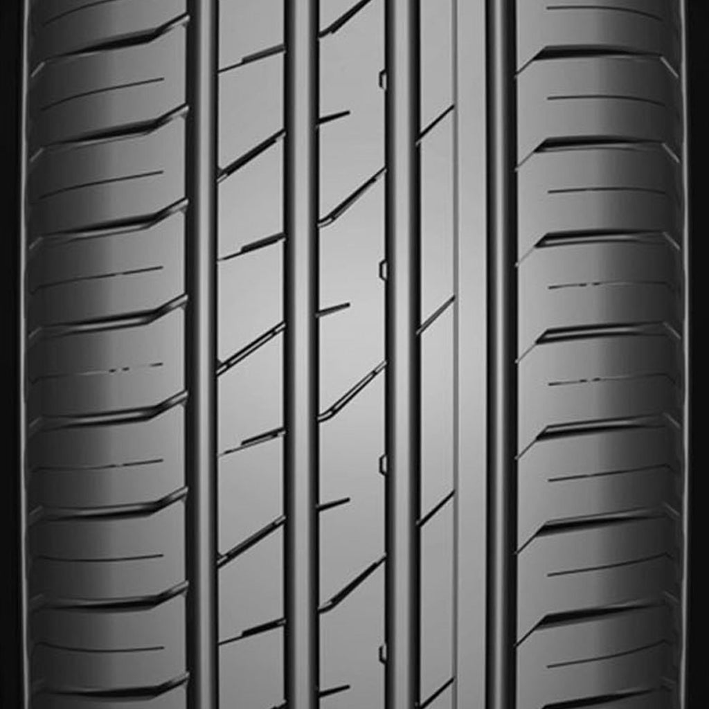 Radar DIMAX e-Sport 1 UHP 215/60R17 100V XL Passenger Tire
