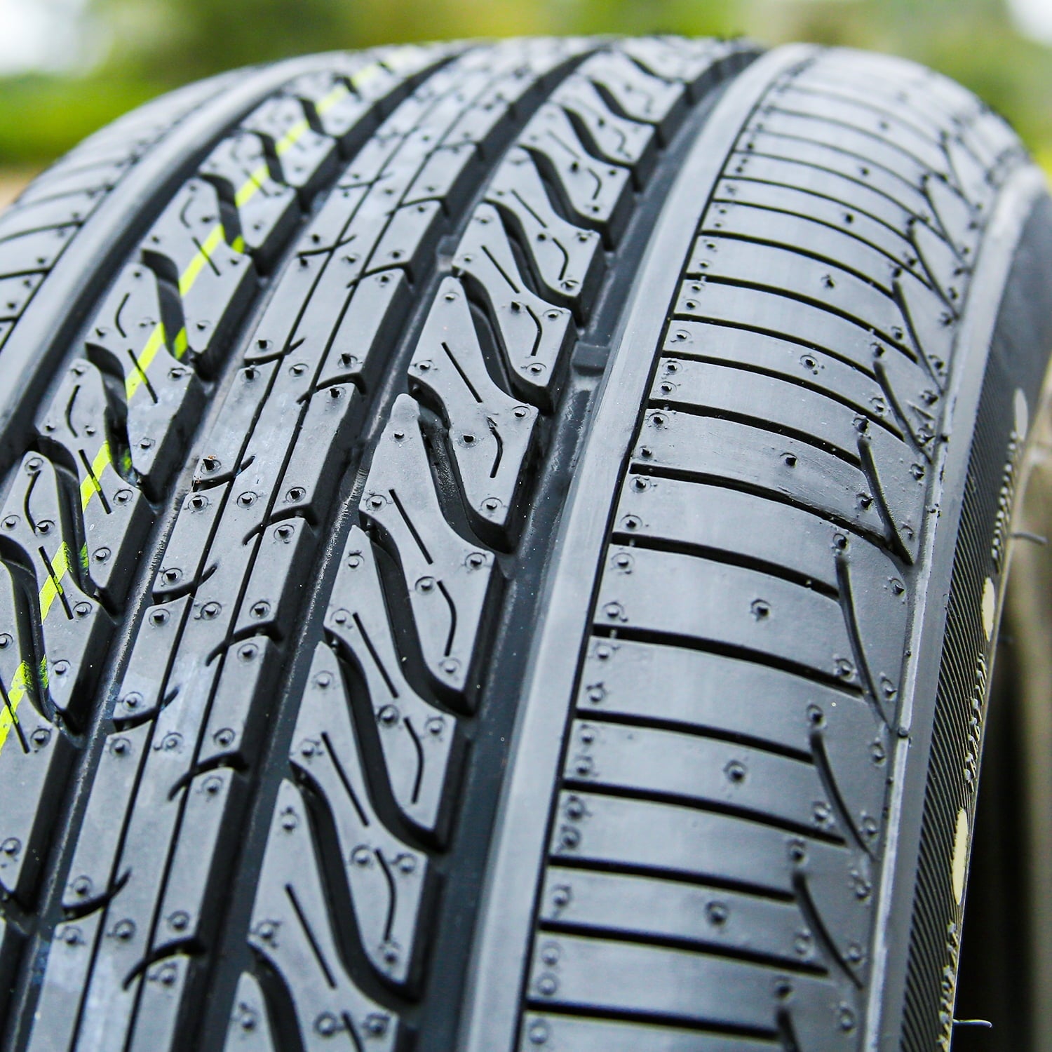 Accelera Eco Plush 215/65R17 99H a/s All Season Tire