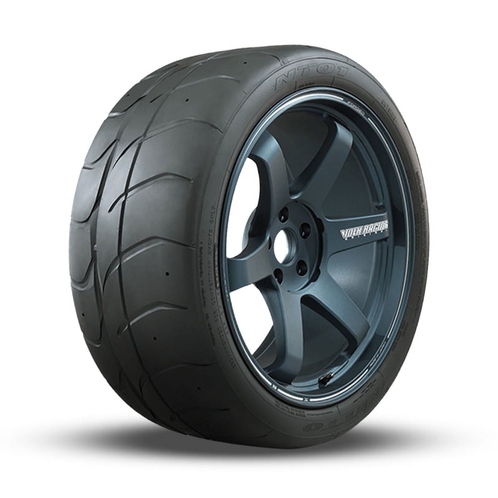 Nitto NT01 275/40R18 99 W Tire