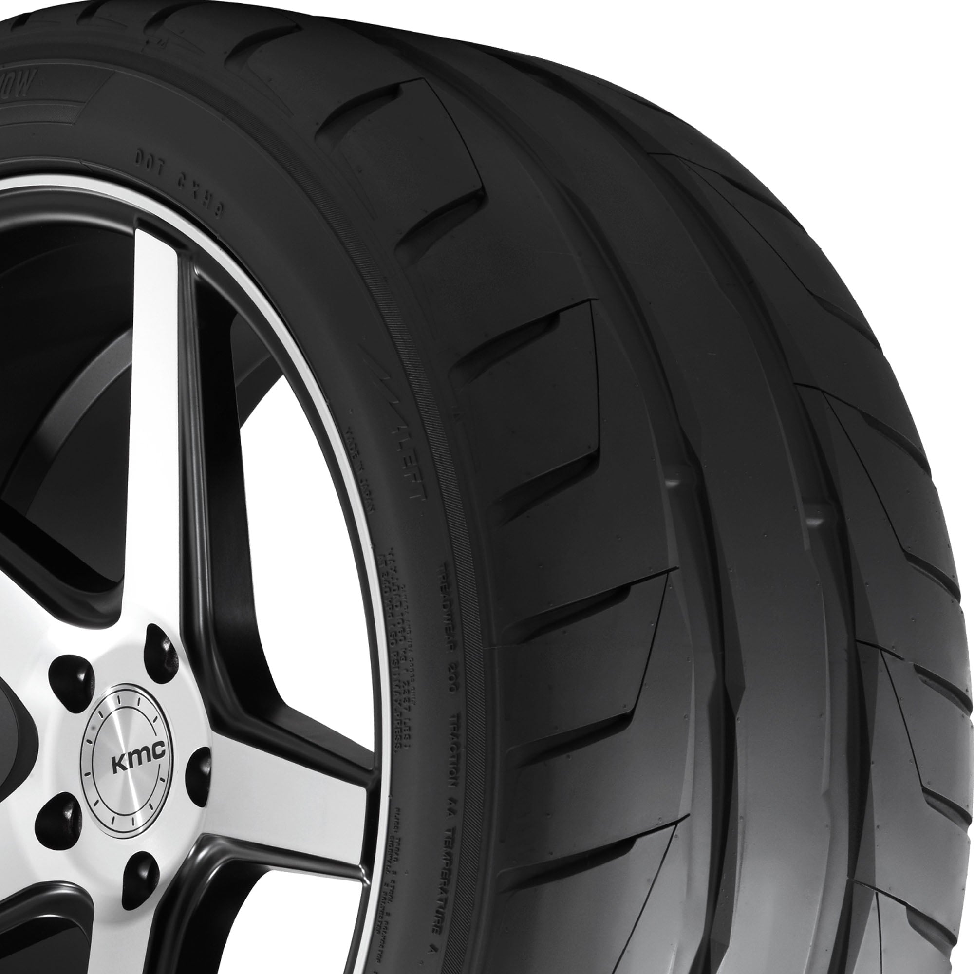 Nitto NT05 Performance 275/40R20 106W XL Passenger Tire