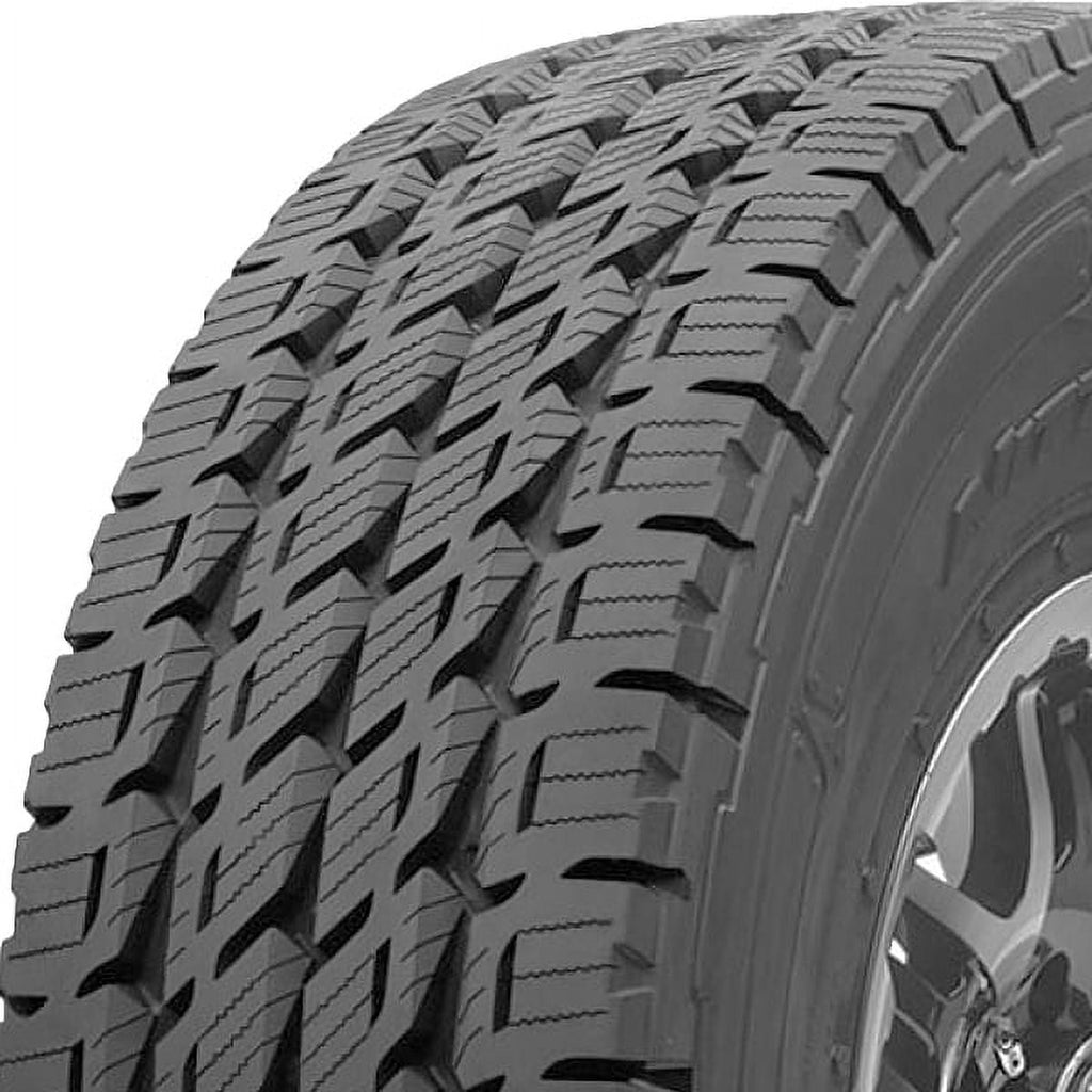 Nitto Dura Grappler 255/70R18 117 S Tire