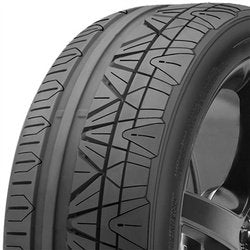 Nitto Invo 325/30R19 105 Y Tire