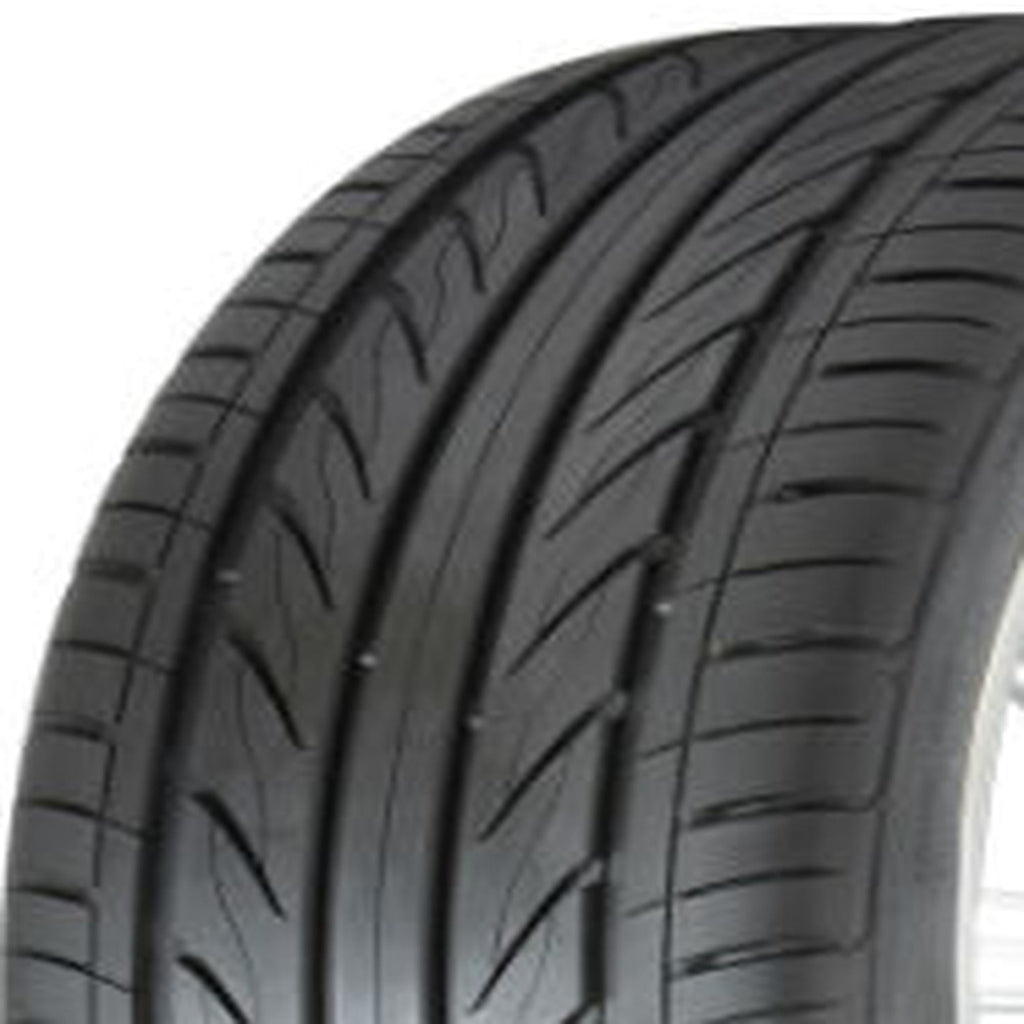 Delinte Thunder D7 All Season 205/45R17 88W XL Passenger Tire