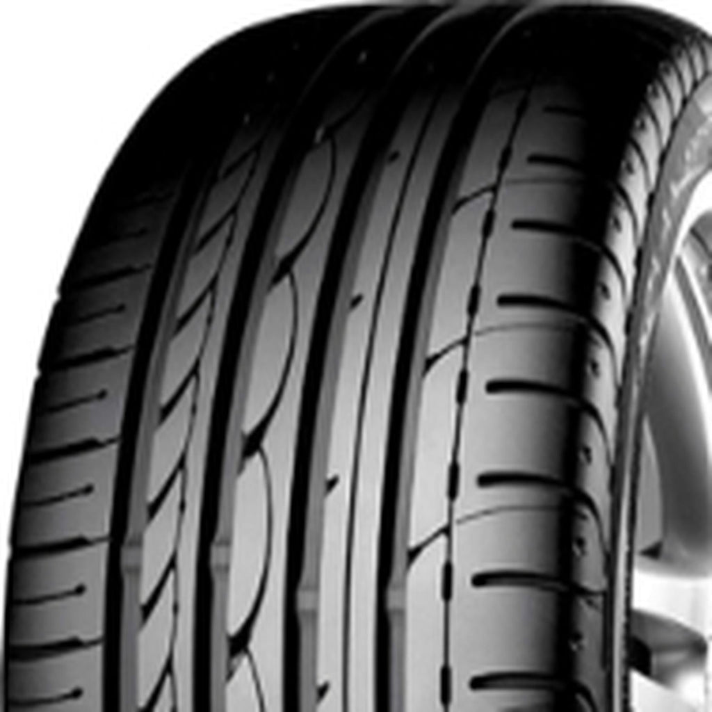 Yokohama ADVAN Sport V103 295/35R21 110W Passenger Tire Fits: 2021 BMW X5 M, 2023 BMW X5 M Competition