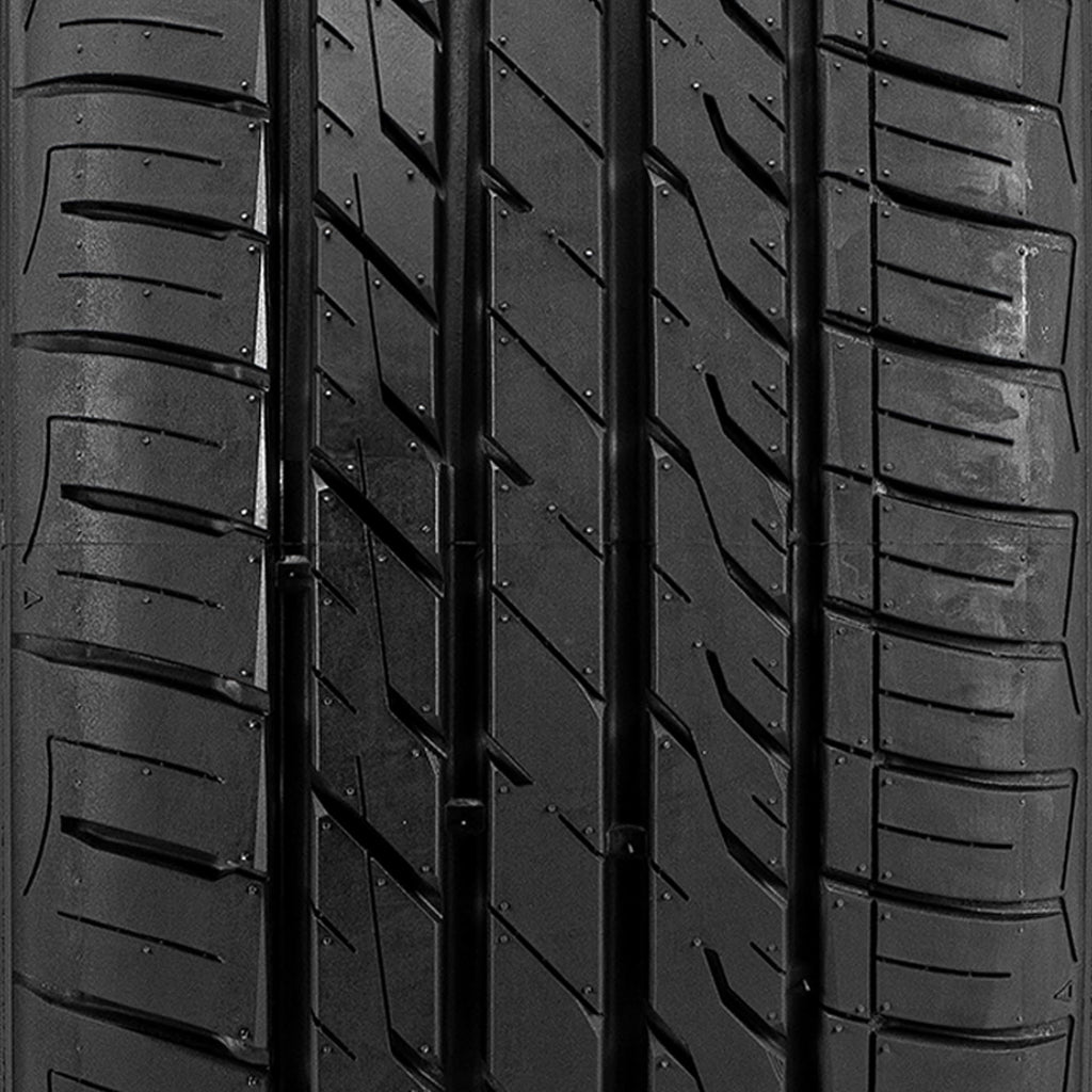 Arroyo Tires Arroyo Grand Sport A/S UHP All Season 245/40ZR18 97W XL Passenger Tire