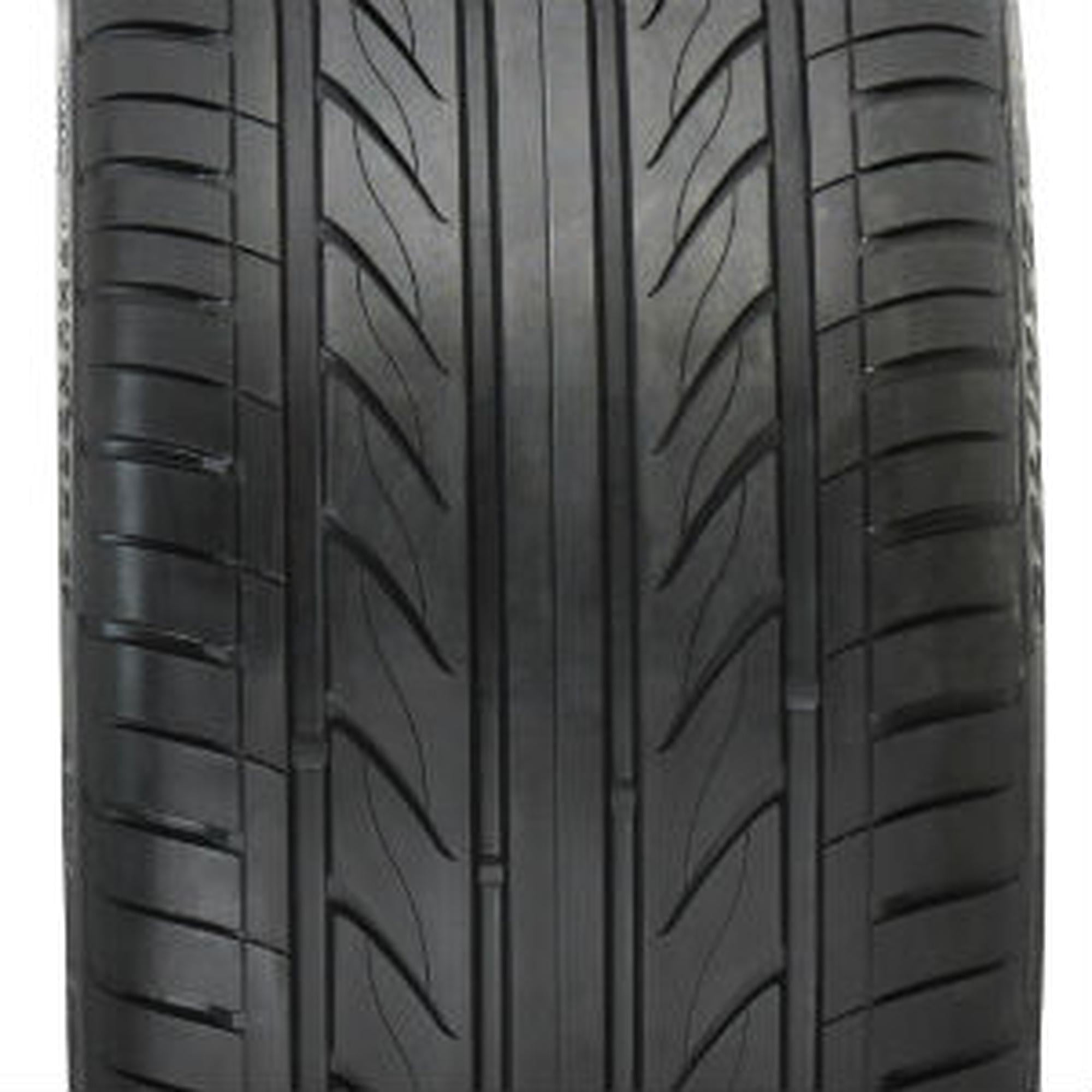 Delinte D7 A/S All Season 255/45R20 105W XL Passenger Tire