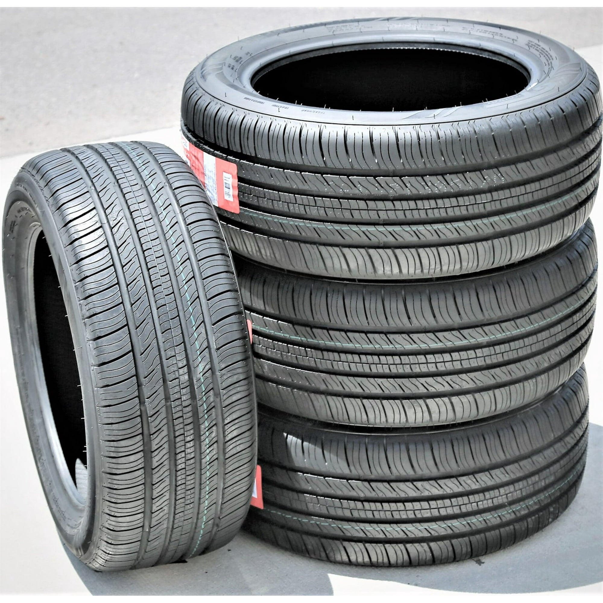 GT Radial Champiro Touring A/S 225/50R18 95T All Season Tire Fits: 2008-12 Chevrolet Malibu LTZ, 2015-19 Subaru Legacy 3.6R Limited