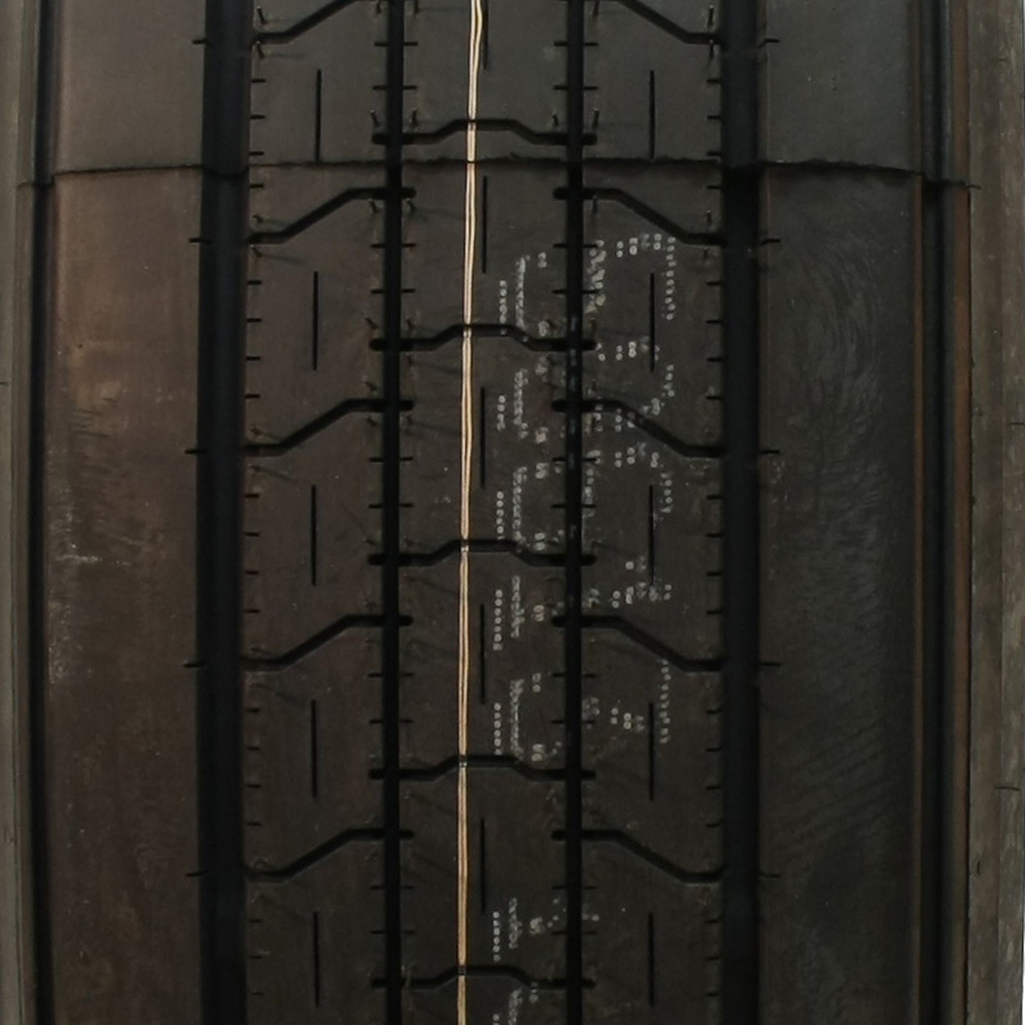 Goodyear G316 LHT DuraSeal + Fuel Max 295/75R22.5 144/141L G Commercial Tire
