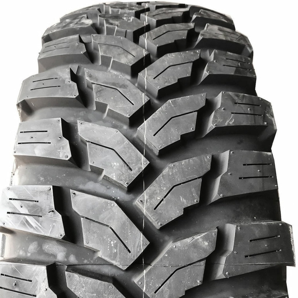 Maxxis Trepador M8060 37X13.50-17 126L E 10 Ply x/t Extreme Terrain Light Truck Tire