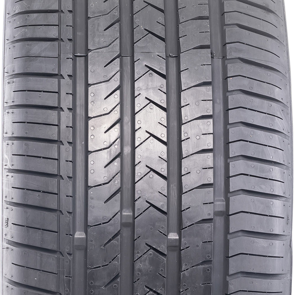 Leao Lion Sport 3 All Season 265/35R22 102W XL Passenger Tire