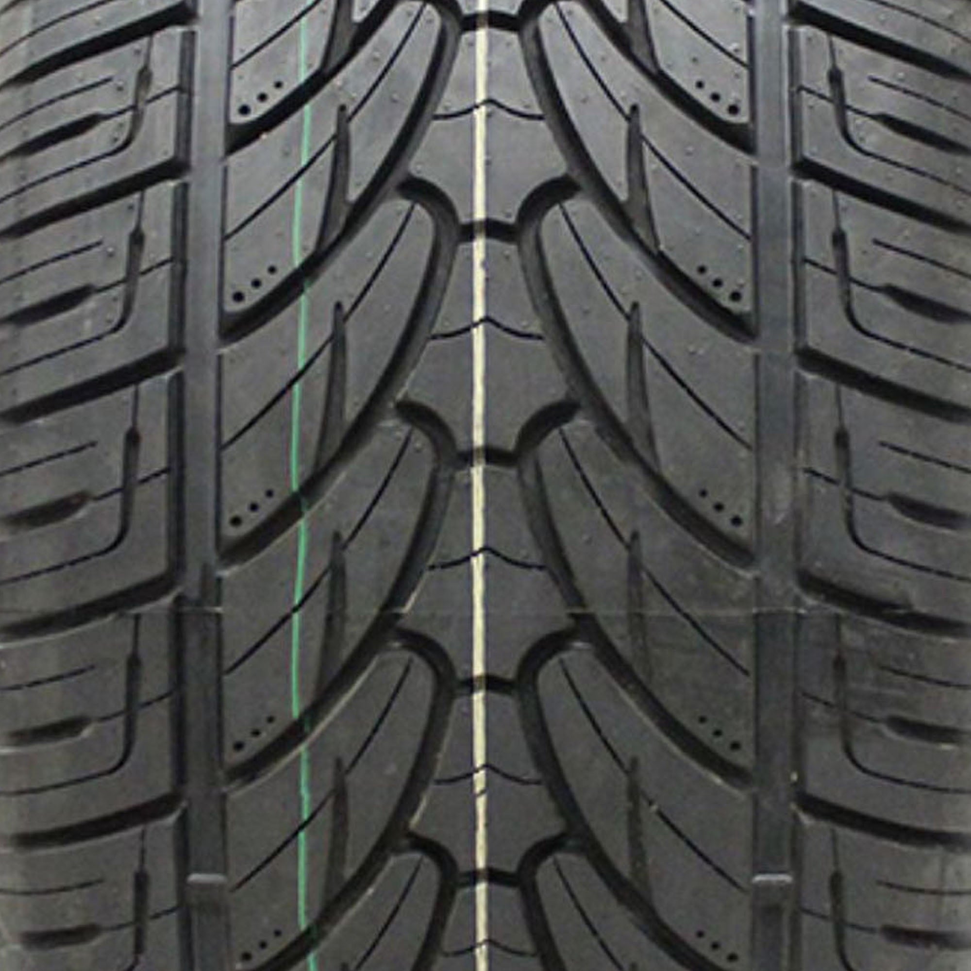 305/35R24 Lionhart LH-Ten Load Range XL 3053524 Tire