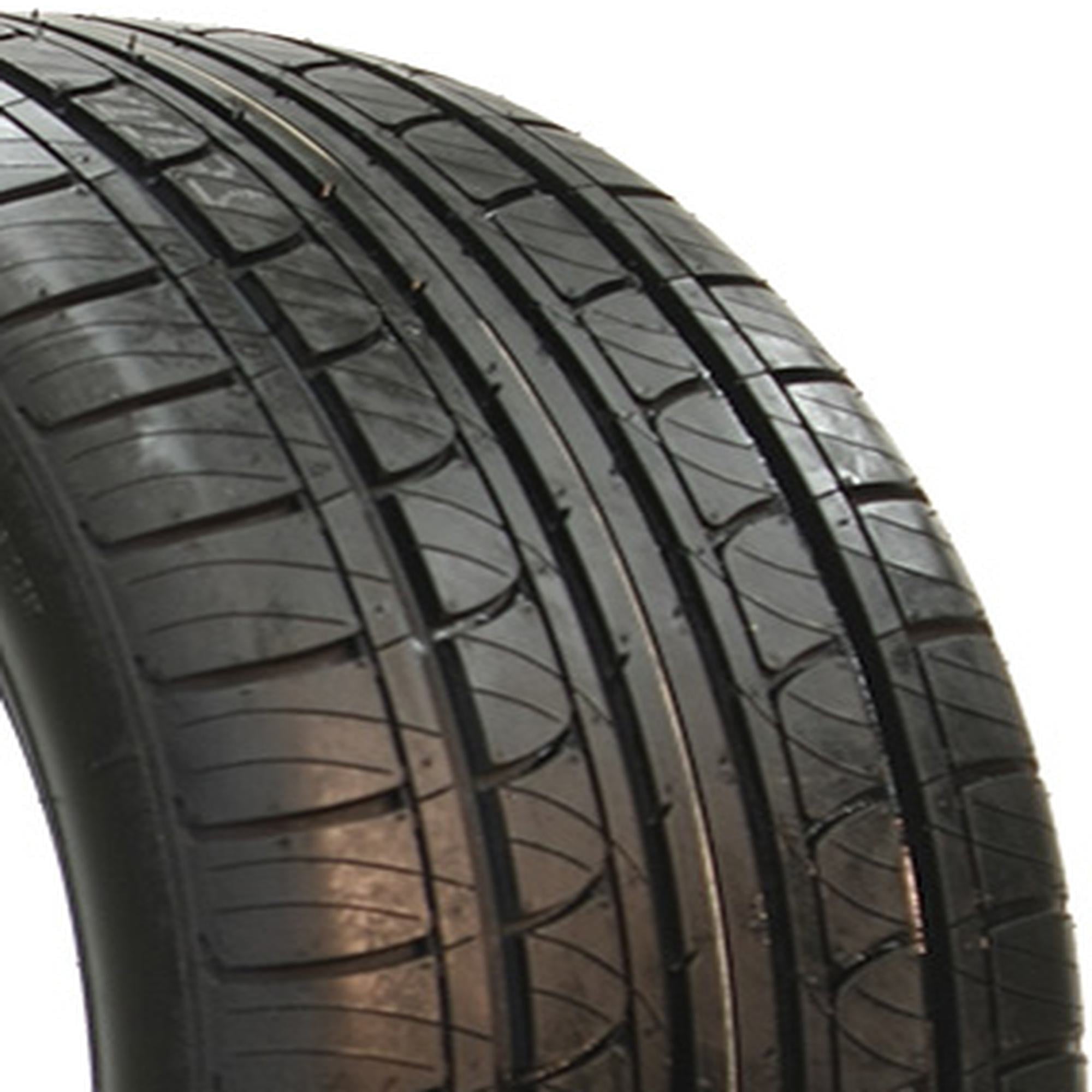 Fuzion Touring Touring 235/60R18 107H XL Passenger Tire