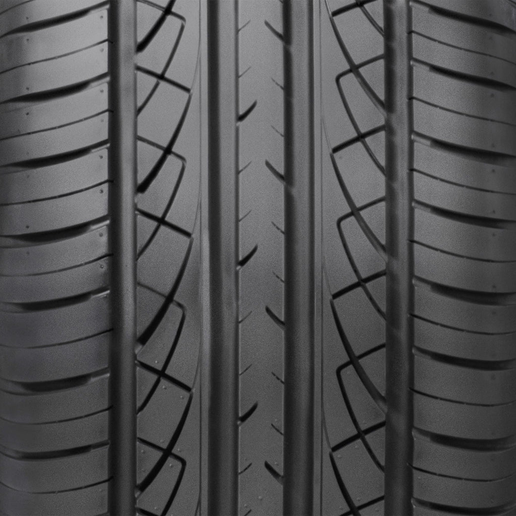 GT Radial Champiro UHP A/S UHP All Season 205/55R16 91V Passenger Tire