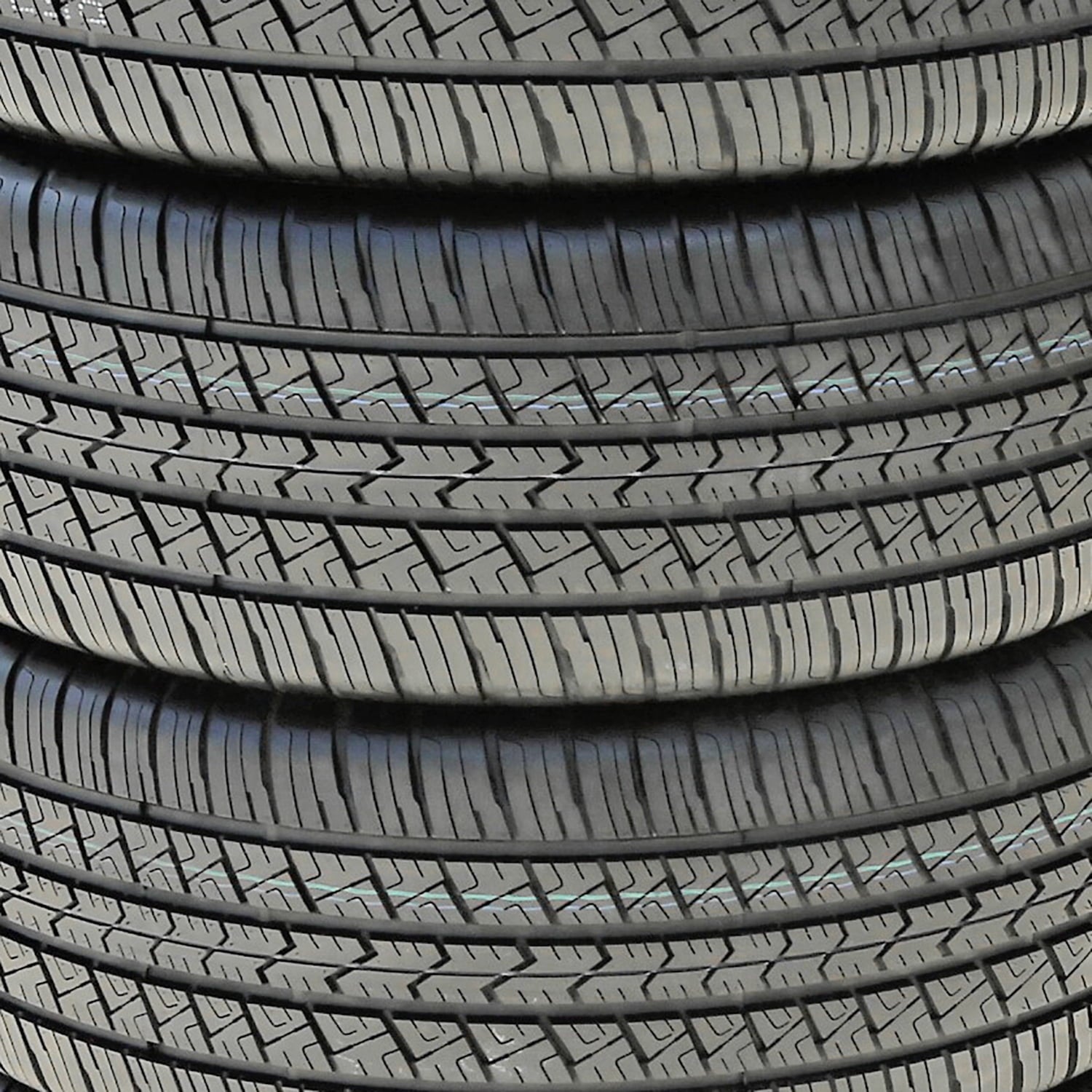 GT Radial Savero HT2 255/65R17 108S A/S All Season Tire Fits: 2004-08 Ford F-150 XLT, 2011-14 Ford F-150 XLT