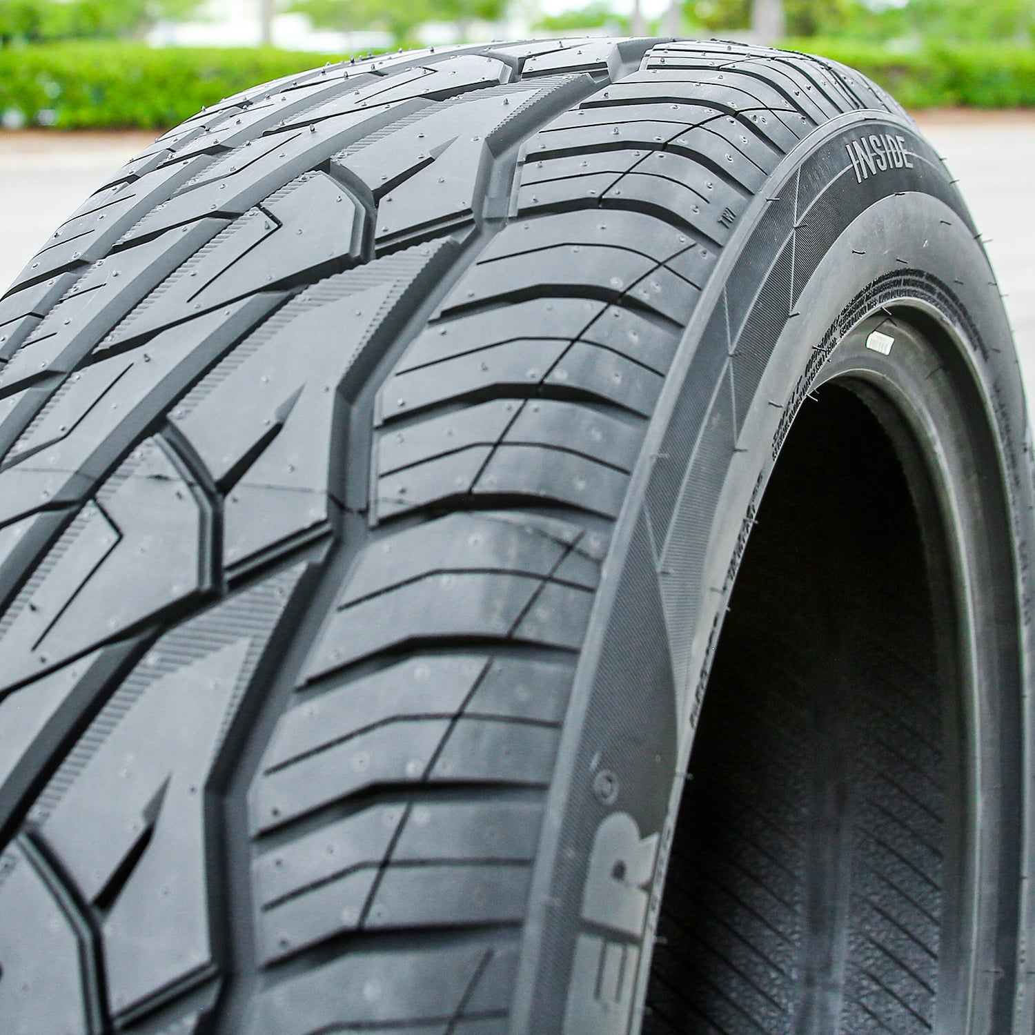 Venom Power Ragnarok GTS 215/55ZR17 215/55R17 98W XL High Performance a/s All Season Tire
