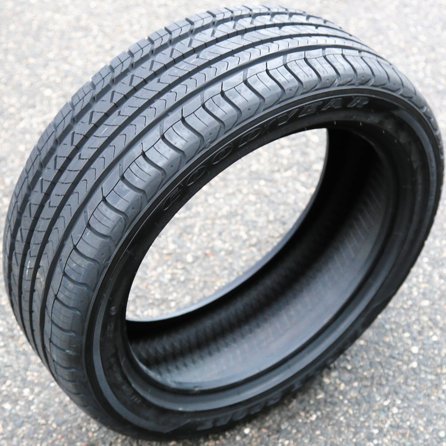 GOODYEAR EAGLE SPORT TZ 215/50R17 91/V TIRE