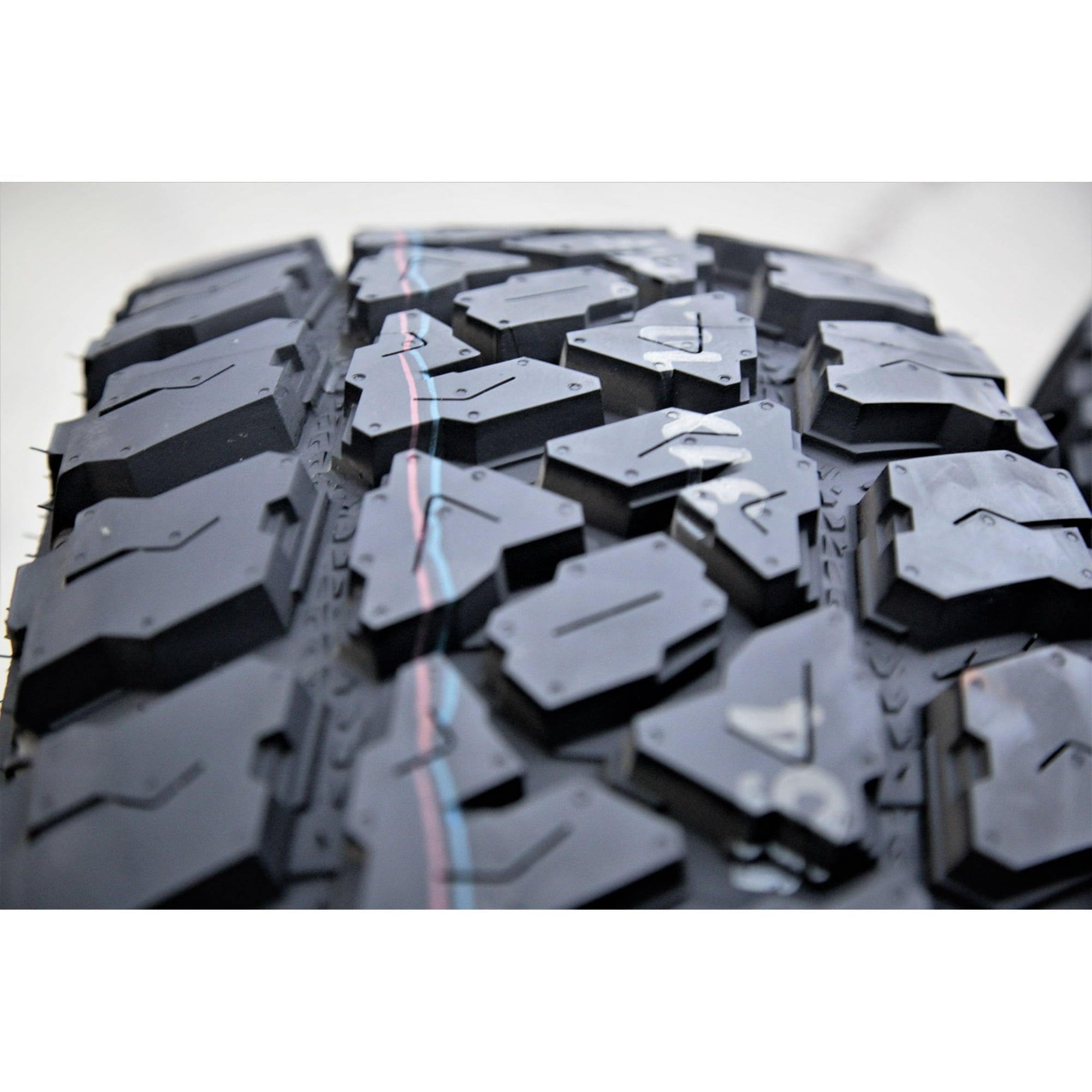 Kumho Tire Kumho Road Venture MT51 Mud Terrain LT245/75R16 120/116Q E Light Truck Tire Fits: 2000-04 Ford F-150 Lariat, 1994-2002 Dodge Ram 2500 Base