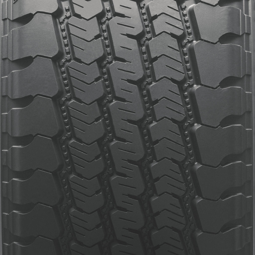 Milestar Steelpro MS597S All Season 205/65R15C 102/100S C Light Truck Tire