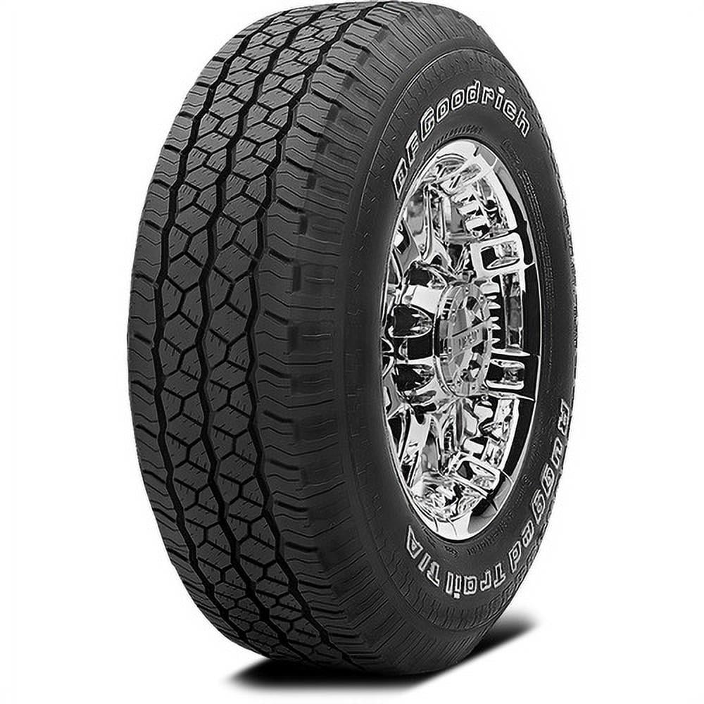 BFGoodrich Rugged Trail T/A All-Season 265/70R17 121 R Tire