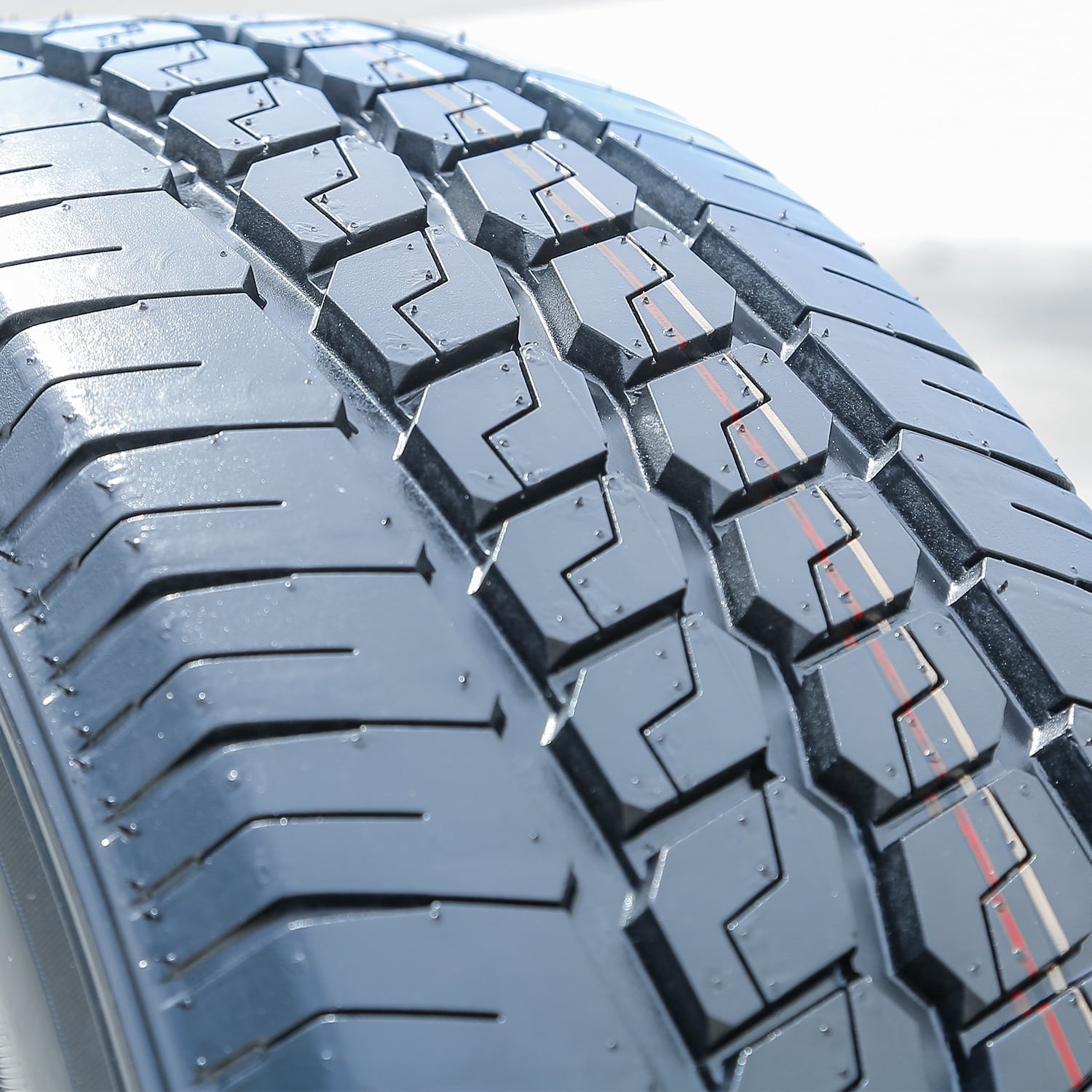 Bearway HR566 225/70R15 112/110R D 8 Ply Van Commercial Tire