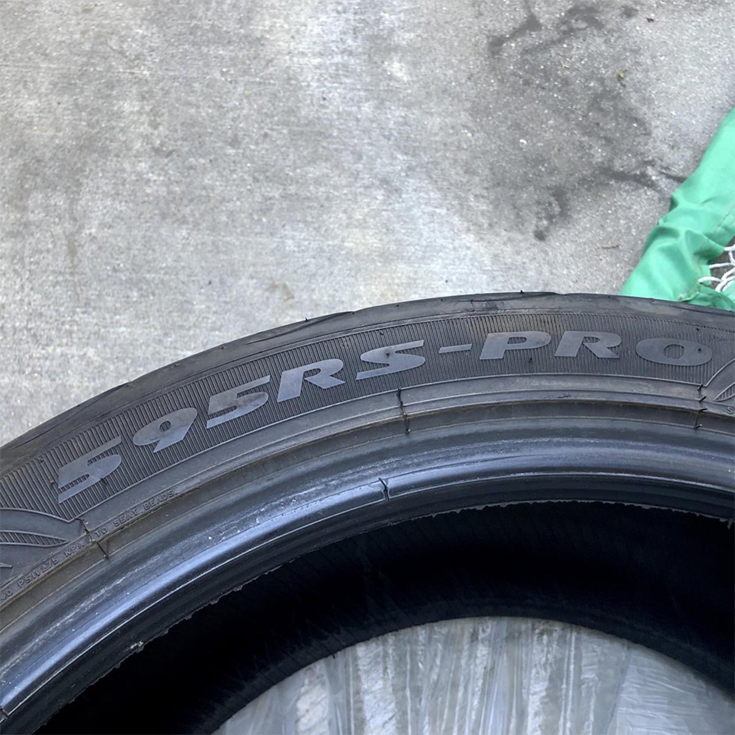 Federal 595RS-PRO 215/45ZR17 215/45R17 91W XL High Performance Summer Racing Tire