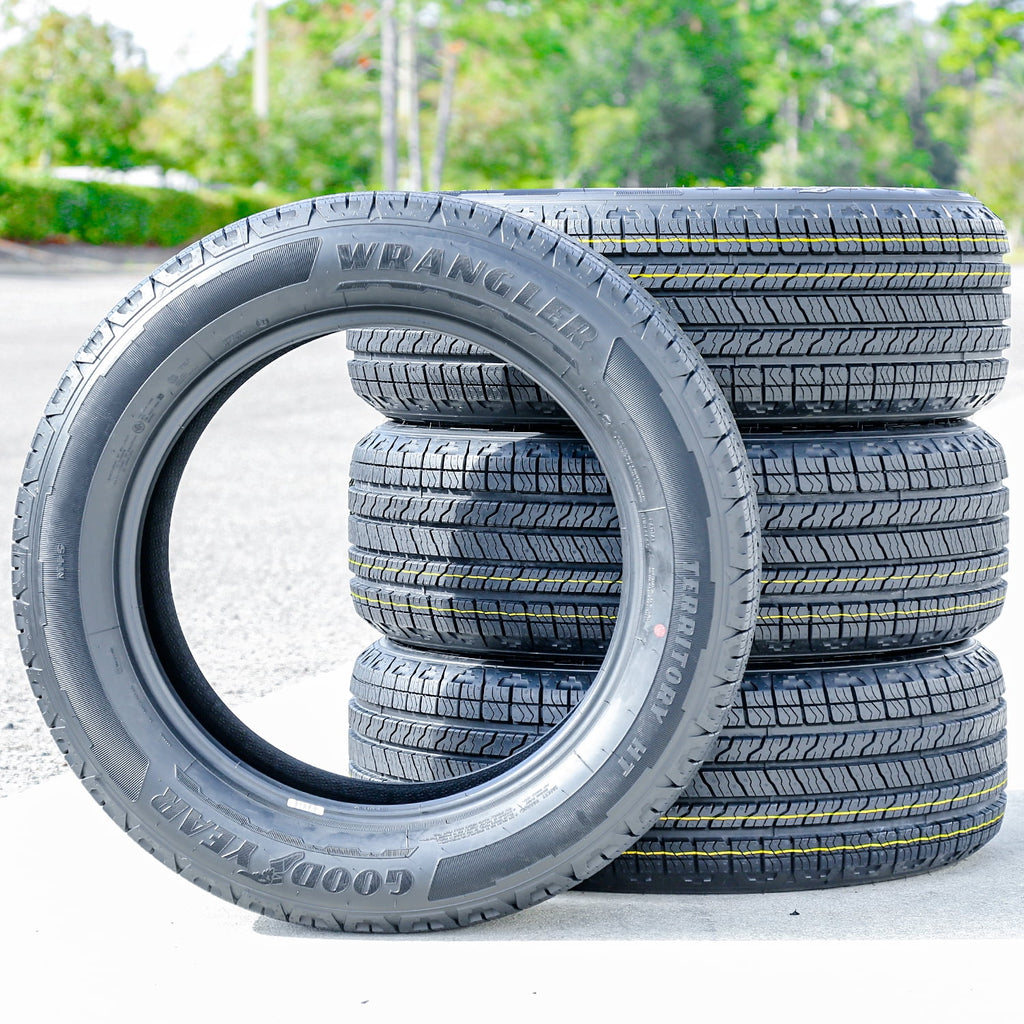 Goodyear Wrangler Territory HT 255/65R18 111H a/s All Season Tire