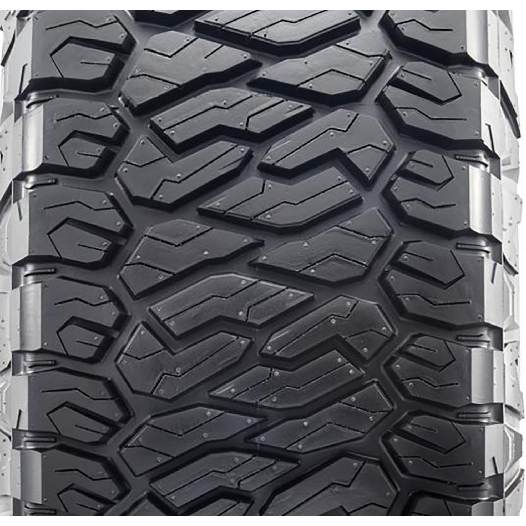 Maxxis Razr AT-811 All Terrain LT265/60R18 119/116S E Light Truck Tire
