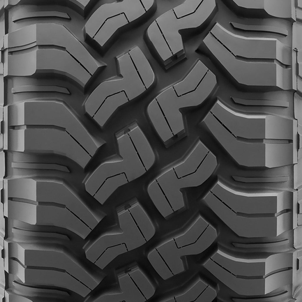 Falken Wildpeak MT01 Mud Terrain LT35X12.50R18 123Q E Light Truck Tire