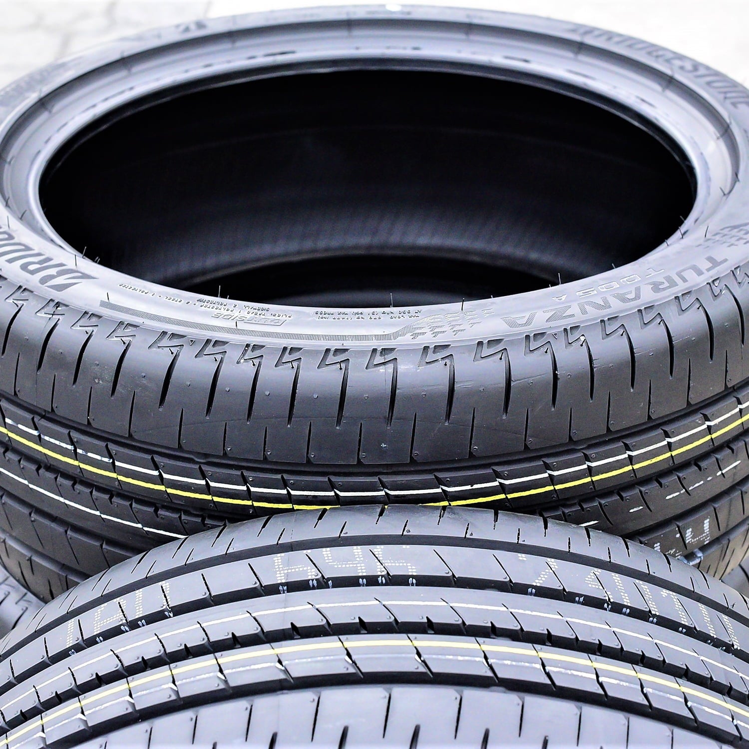 Bridgestone Turanza T005A 205/50R17 89V Performance Summer Tire